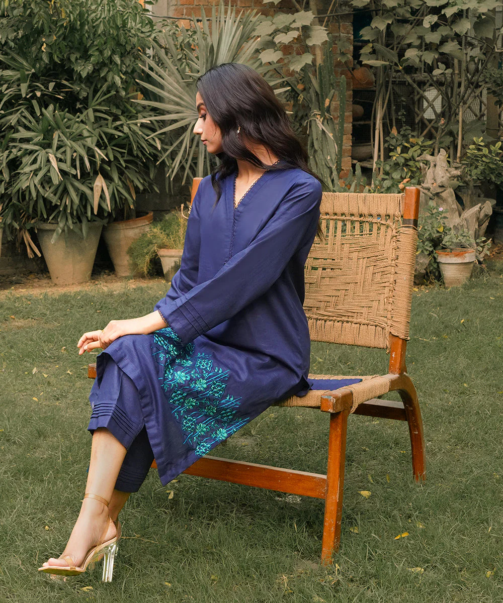 Rozmara By Kross Kulture Stitched 2PC - Khaddar Solid Suit Suit-0001207-XSM-NAV - Image 4
