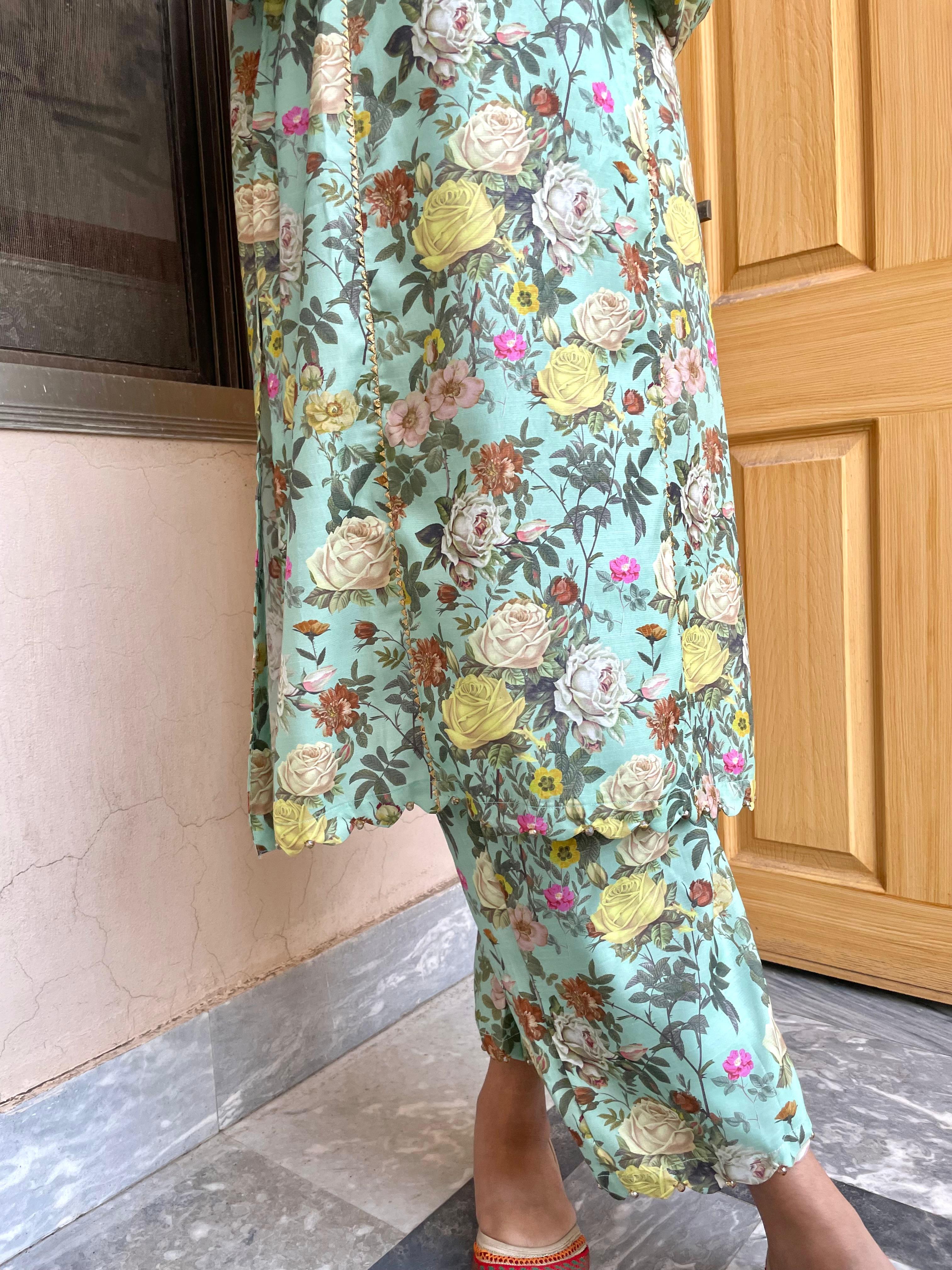 Urban Cut 2 Piece Embroidred Cotton/Viscose  Printed  Suit - Image 12
