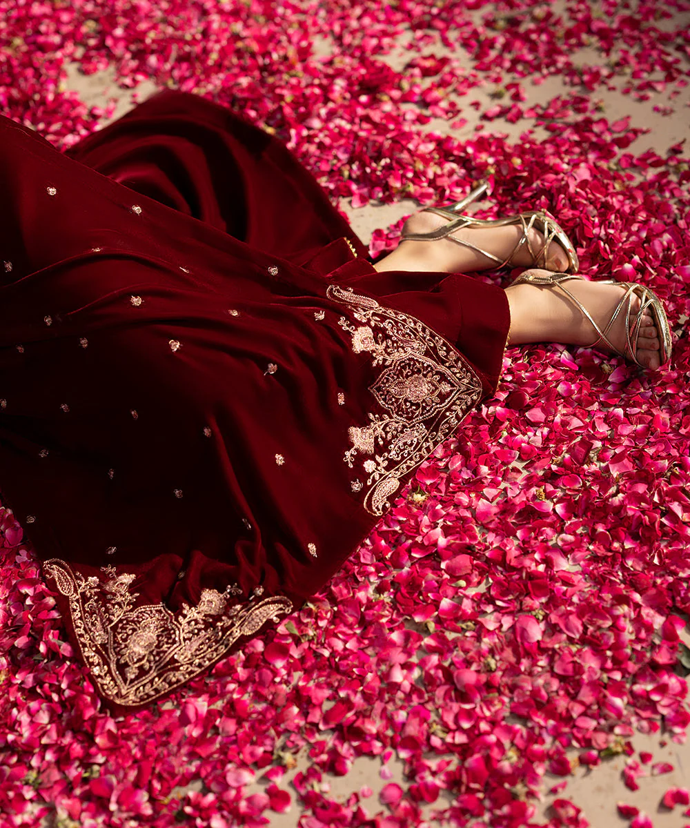 Velvet Saga By Kross Kulture Stitched 2PC - Embroidered Velvet Suit Suit-0001814-SML-MAR - Image 7