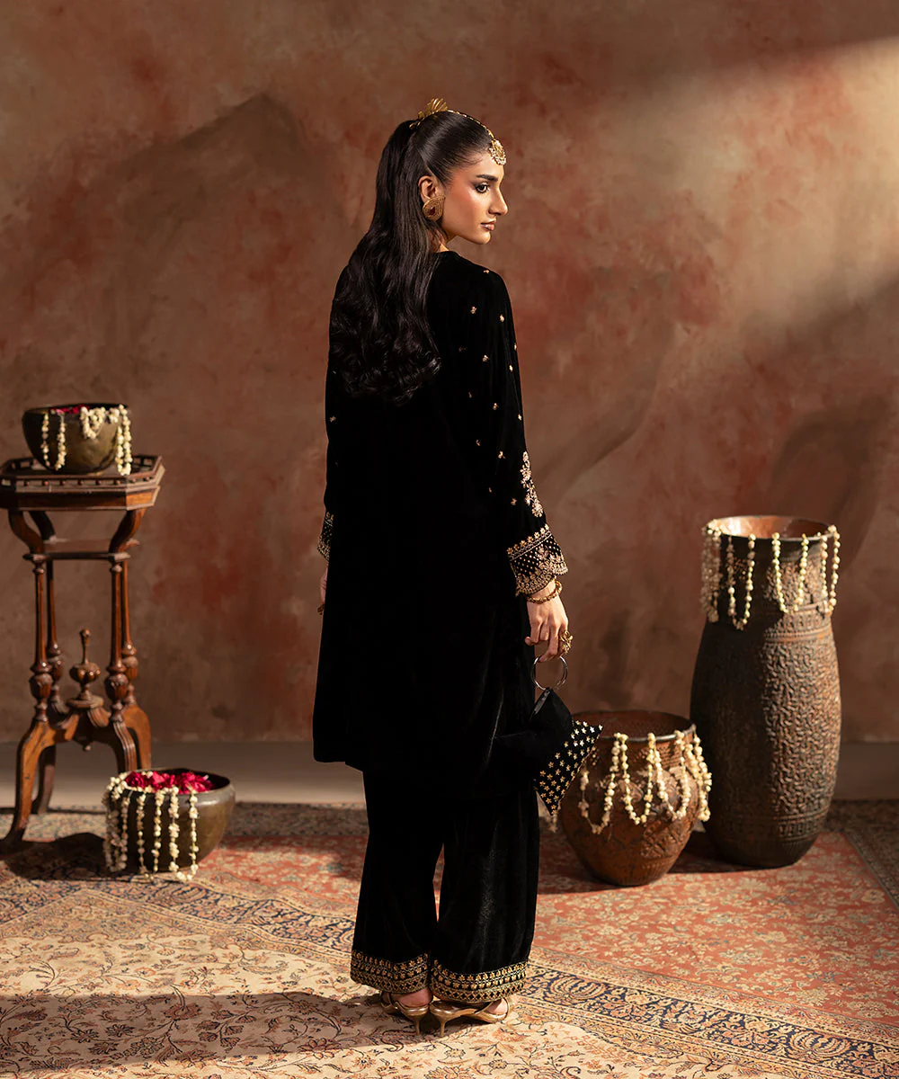 Velvet Saga By Kross Kulture Stitched 2PC - Embroidered Velvet Suit Suit-0001811-SML-BLK - Image 4