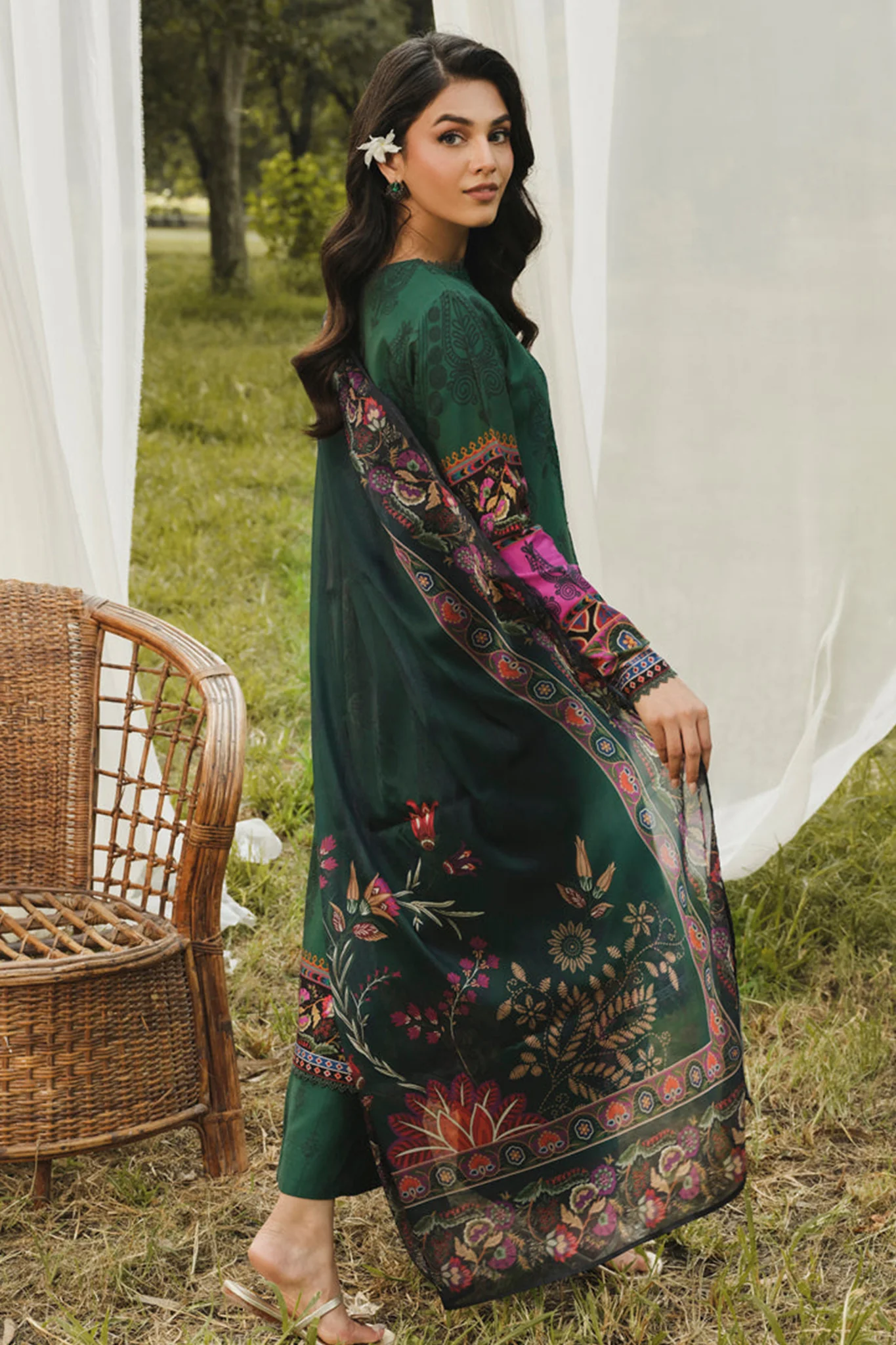 A Whimsical by Xenia Unstitched 3 Piece Winter Suit-05-Sabah - Image 5