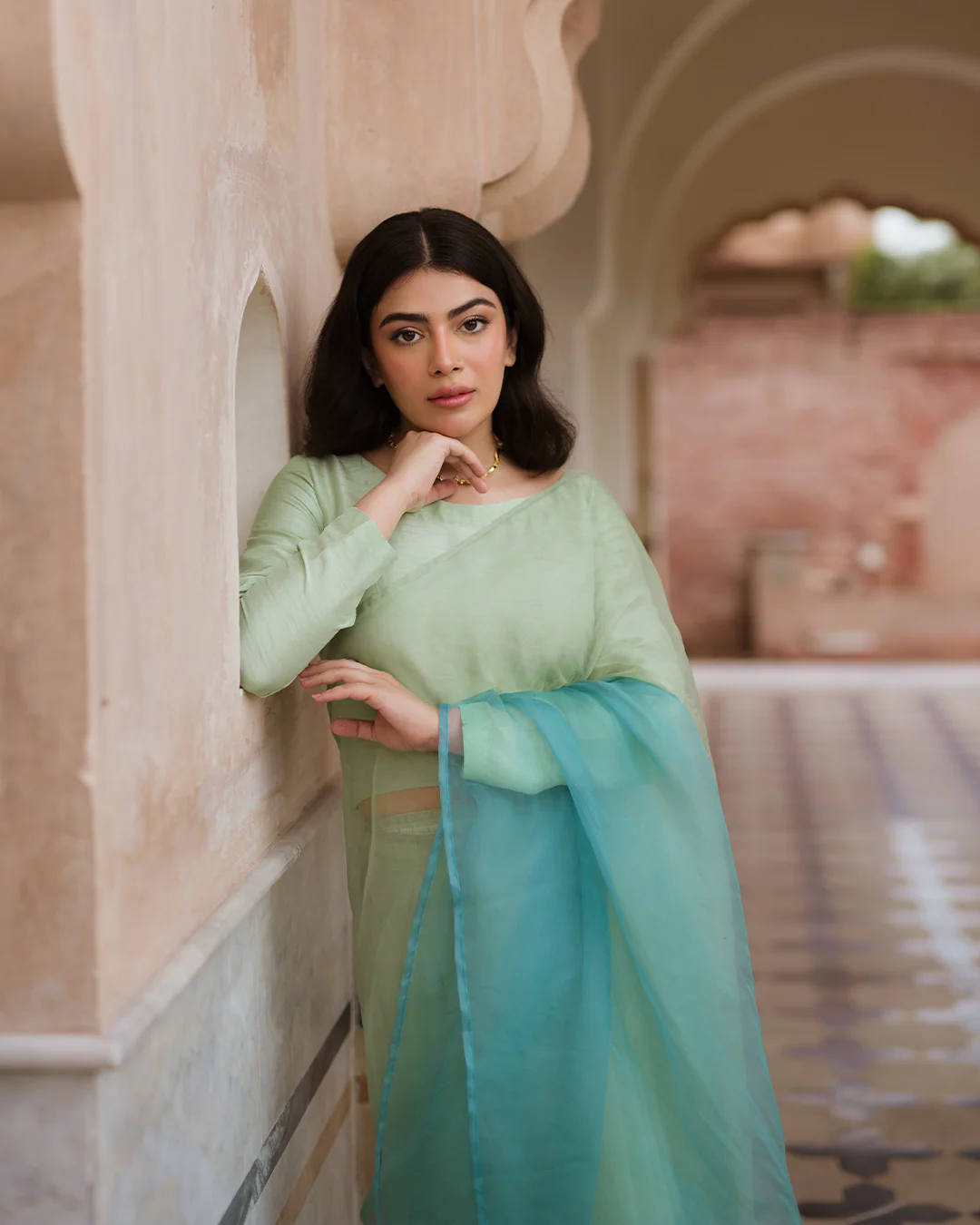 Purane Darwaze By Pashma Khan Stitched Formals Suit-Abshaar - Image 7