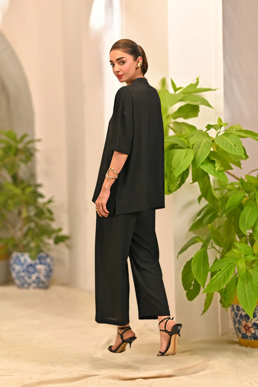 Dhaga Stitched 2 Piece Solids Crepe Summer Suit-Aerin - Image 2