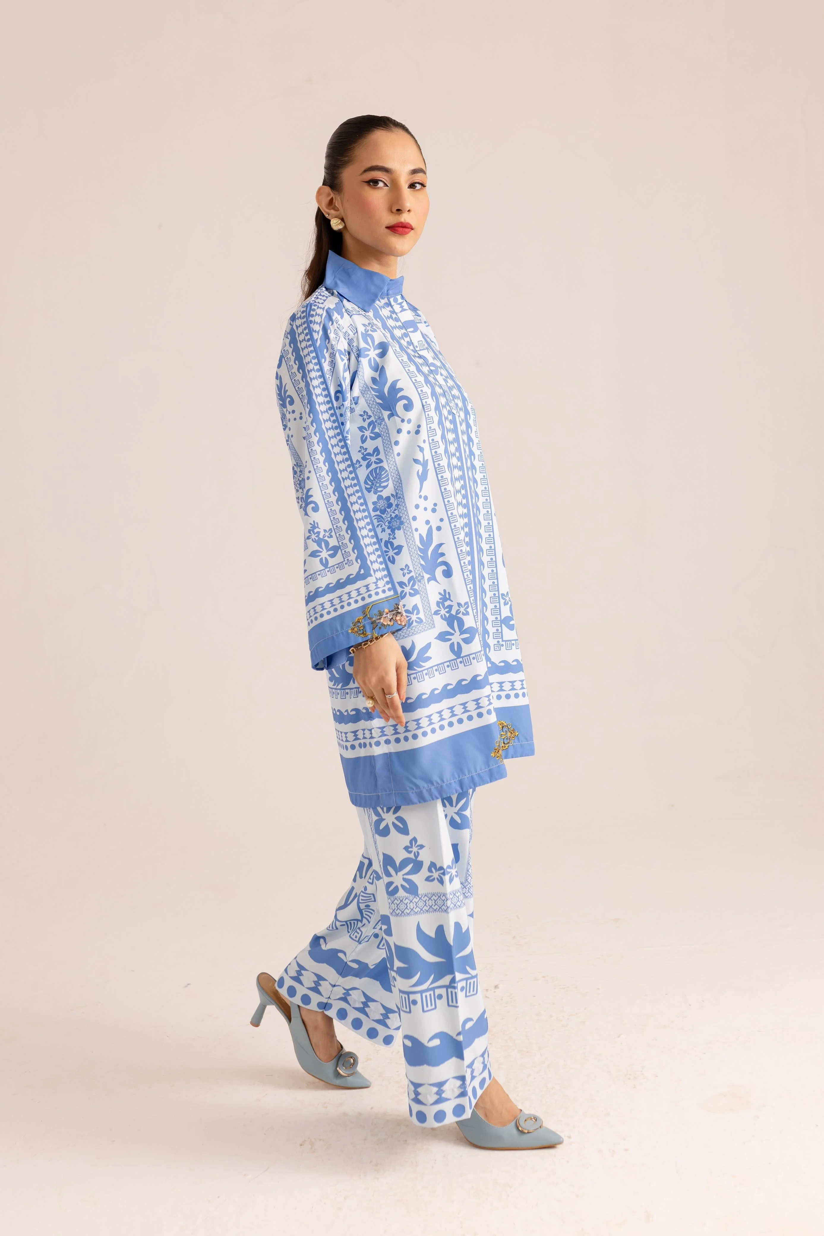 Yaaqot Stitched 2 Piece Lawn Collection-Afrozah Dgn # 04 - Image 5