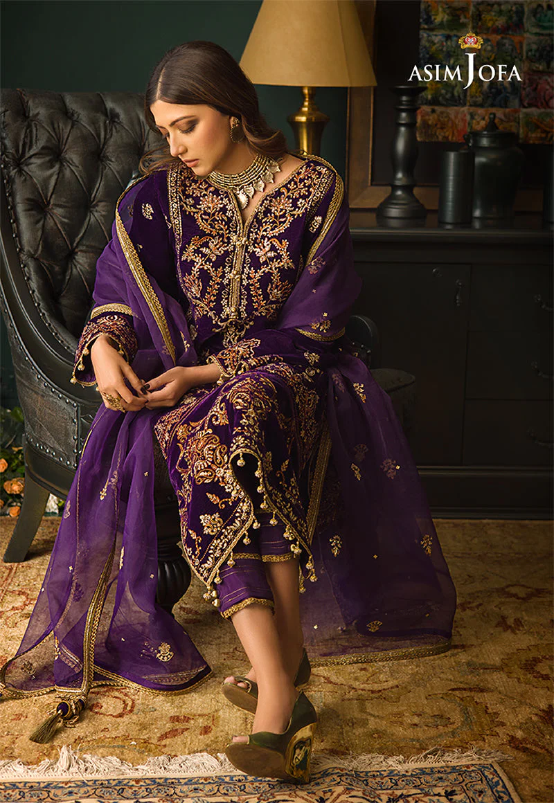 Asim Jofa Makhmal Velvet 2021 Ajmr-02 Embroidered Velvet 3 Pcs - Image 2