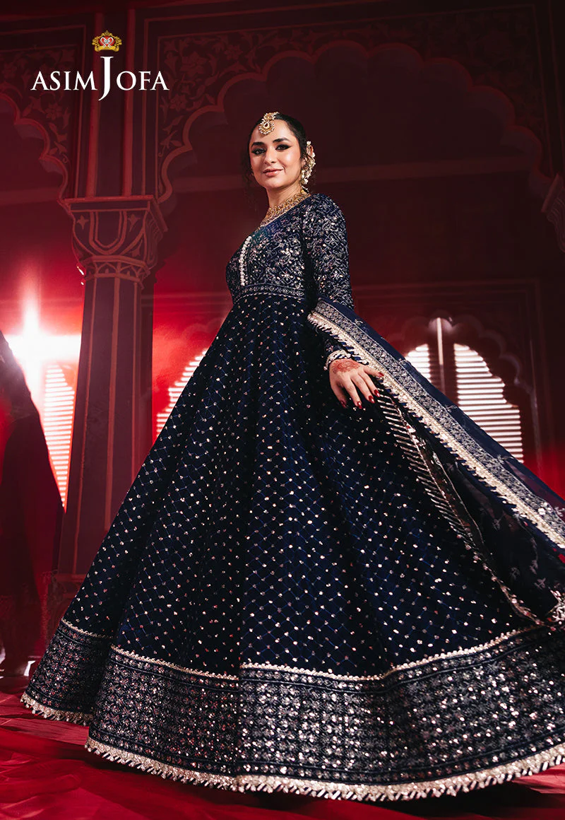 Asim Jofa Designers Limited Edition Ajmvd-03 Embroidered Velvet Stitched 2 Pcs - Image 3