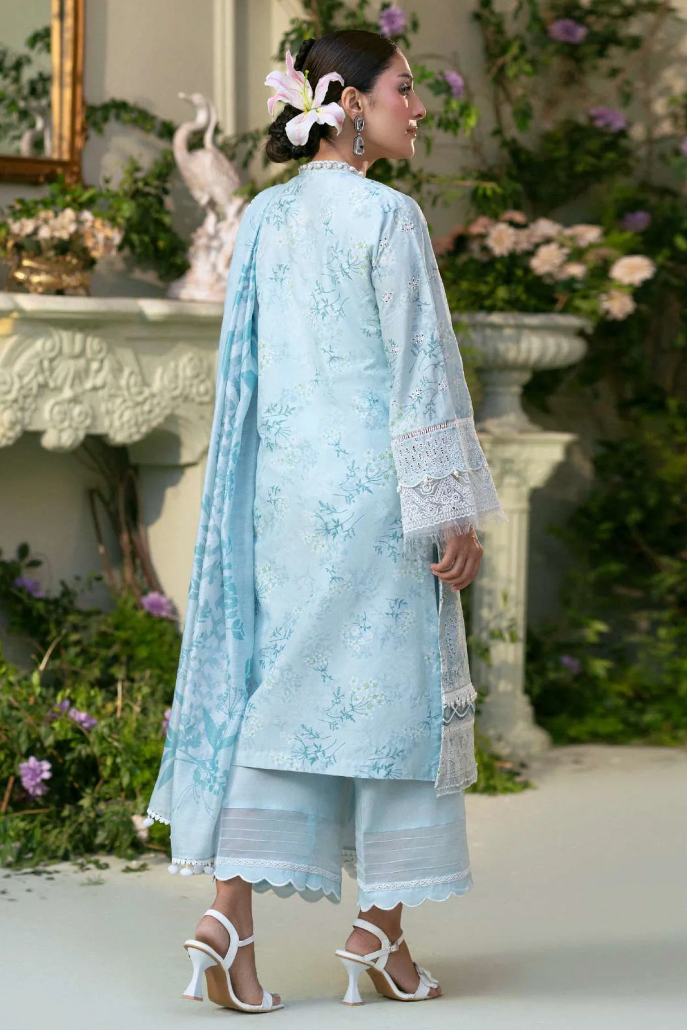 Amal By Motifz Unstitched 3 Piece Emb Lawn Eid Suit-5425-Lavender - Image 3