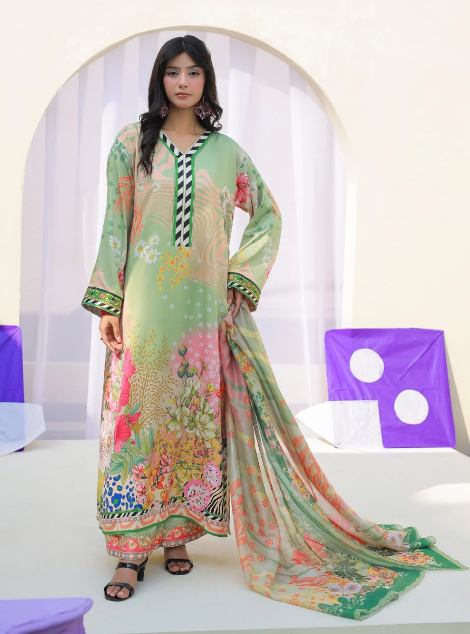 Anayra Amal Stitched-Still Motion