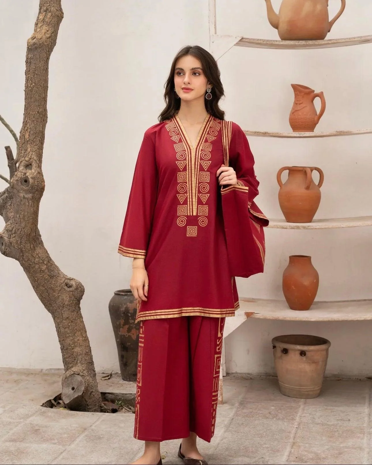 Zaib E Hoor ARCANE THREADS WITH FREE PYRAMID HAND BAG - Image 3