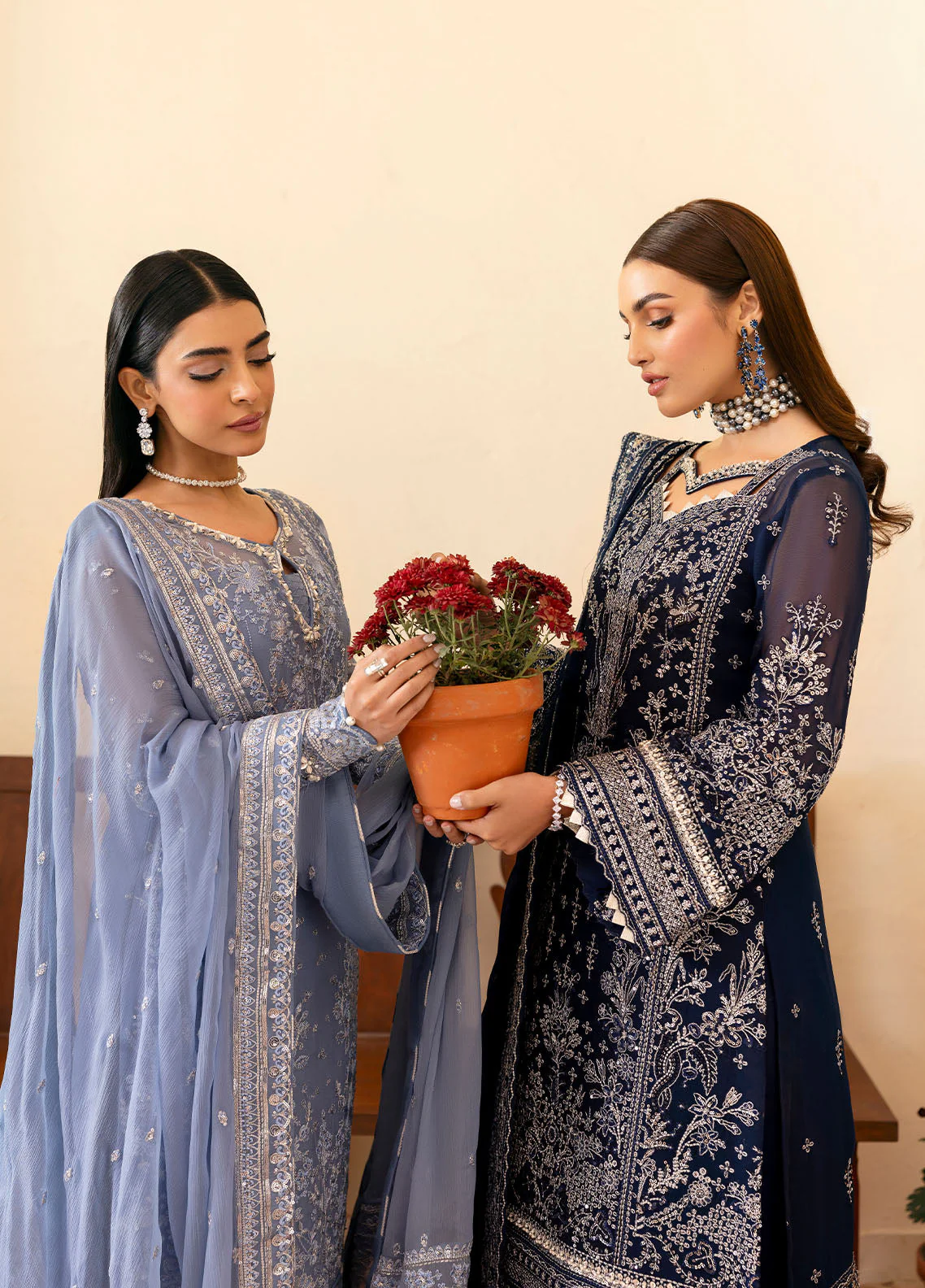 Reverie By Gulaal Unstitched 3 Piece Formals Suit-Arista - Image 9