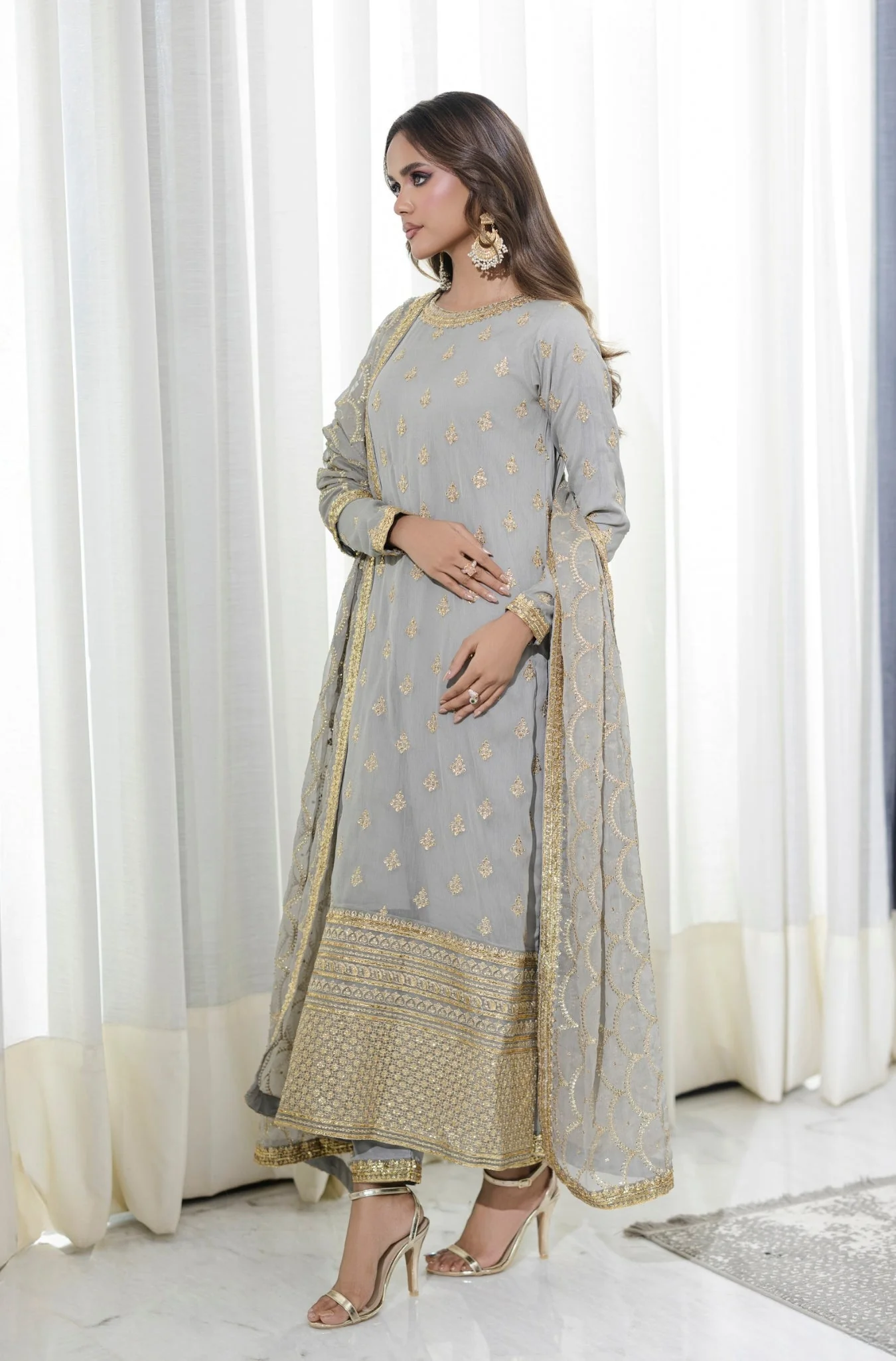the Divine Treasure By Asma & Sidra Stitched Formals Suit-Finest Smoke Diva - Image 7