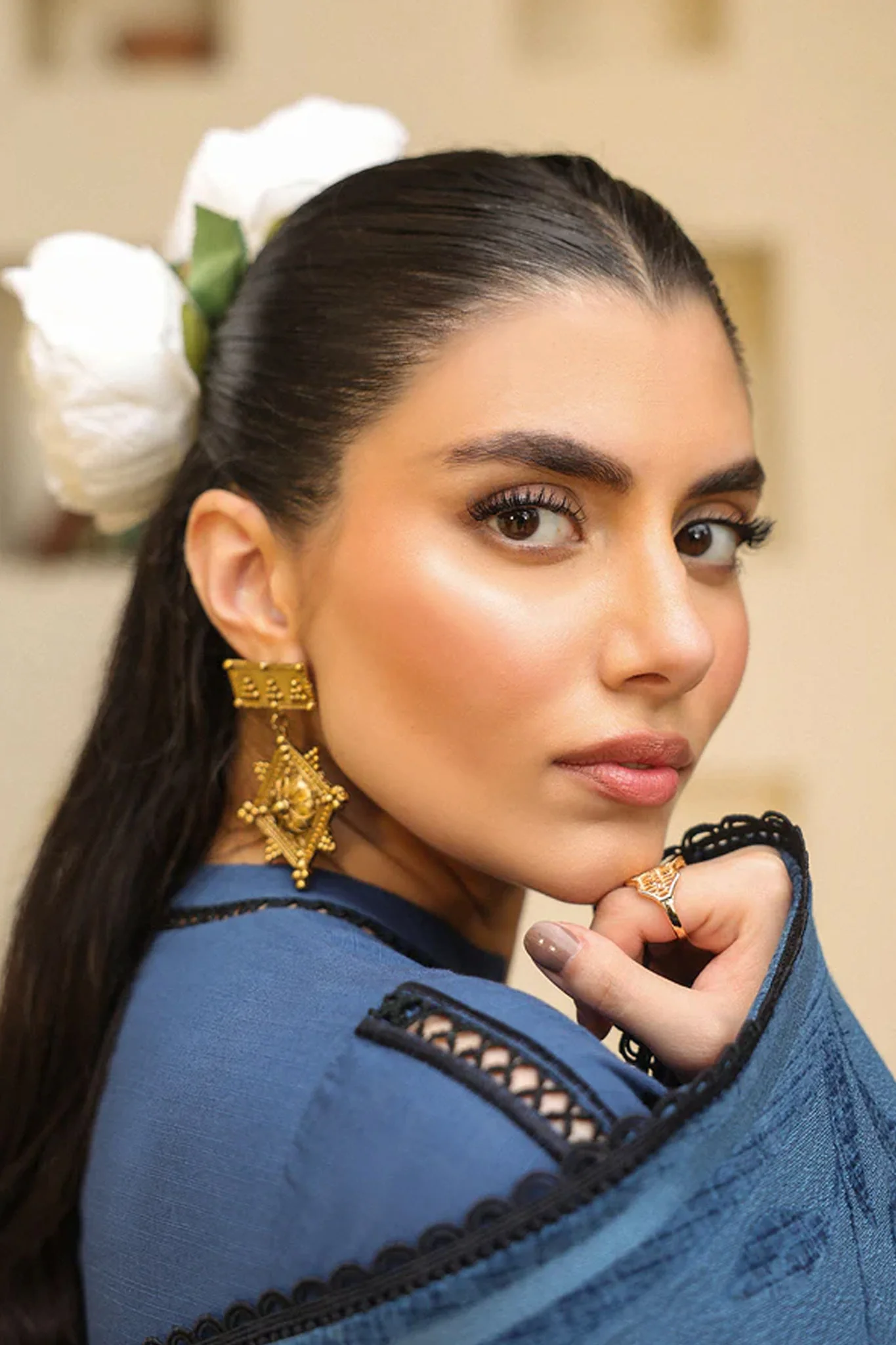 Sahar Unstitched 3 Piece Emb Khaddar Winter Suit-AW2-25-05-Azure Ash - Image 2