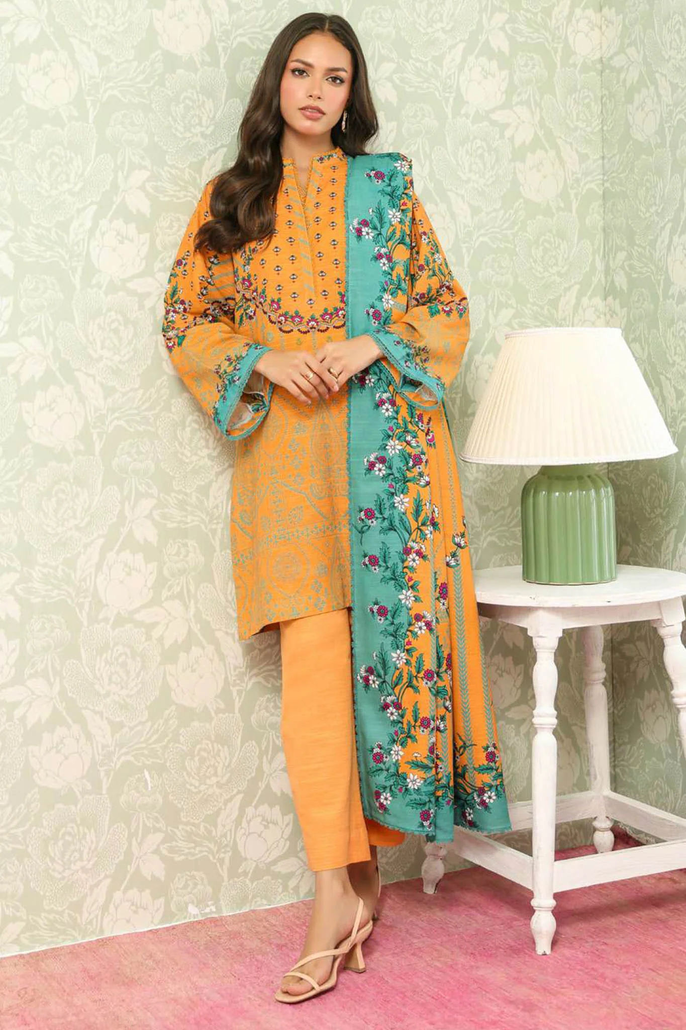 Sahar Unstitched 3 Piece Printed Khaddar Suit-AW2-25-17-Sun Spice