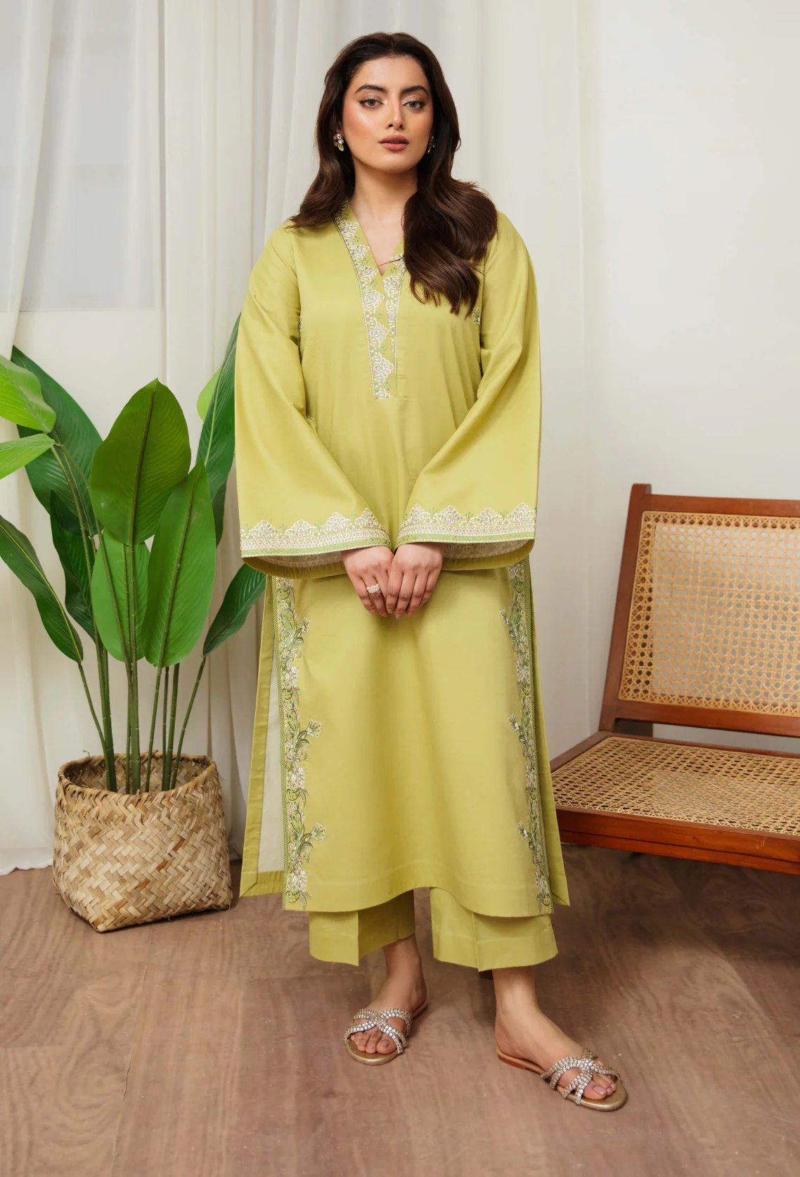 Ayra By Humdum Stitched 2 Piece Emb Lawn Collection-D-08 - Image 4