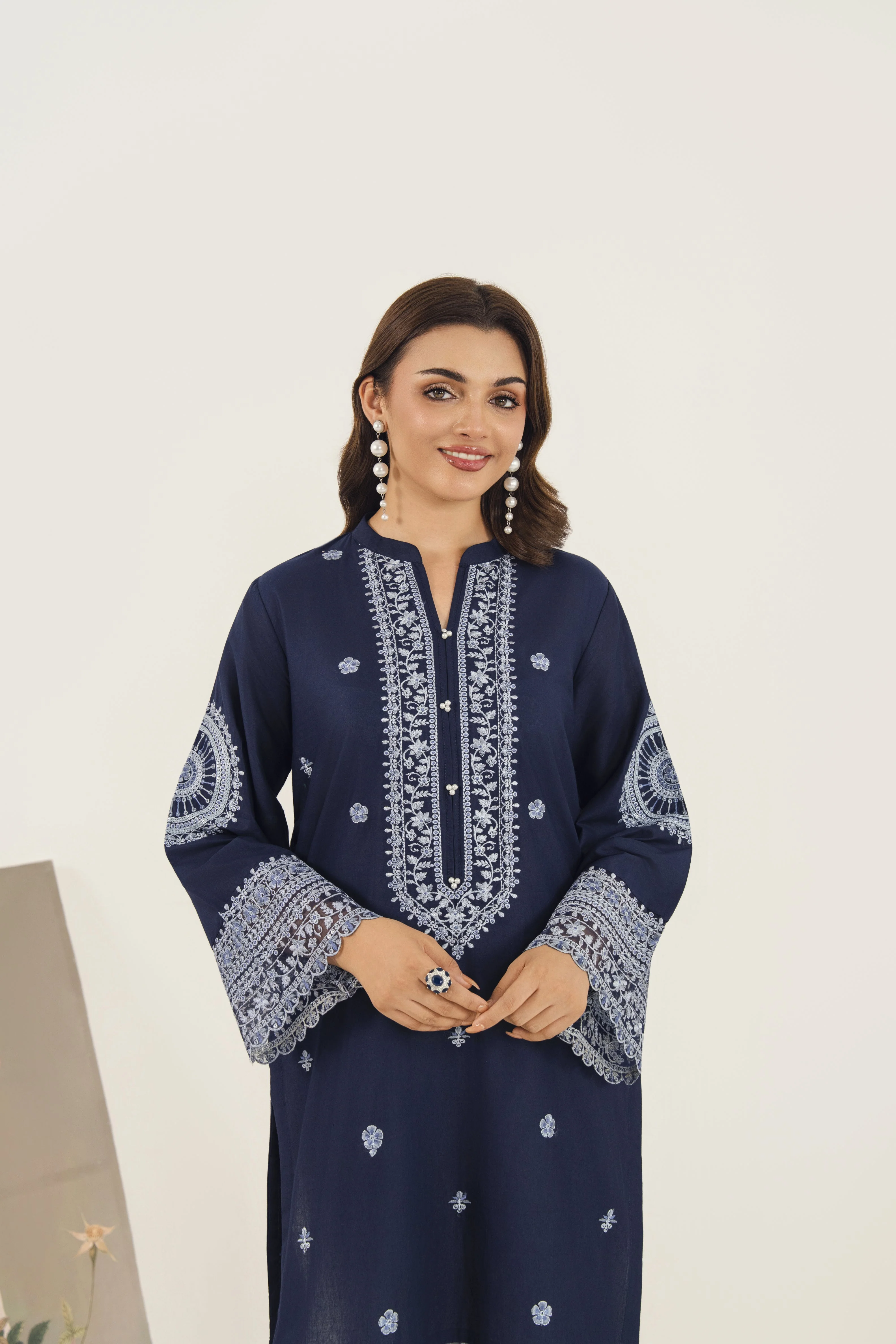 Zoya Zafar Stitched 2 Piece Lawn Suit-Azure - Image 5