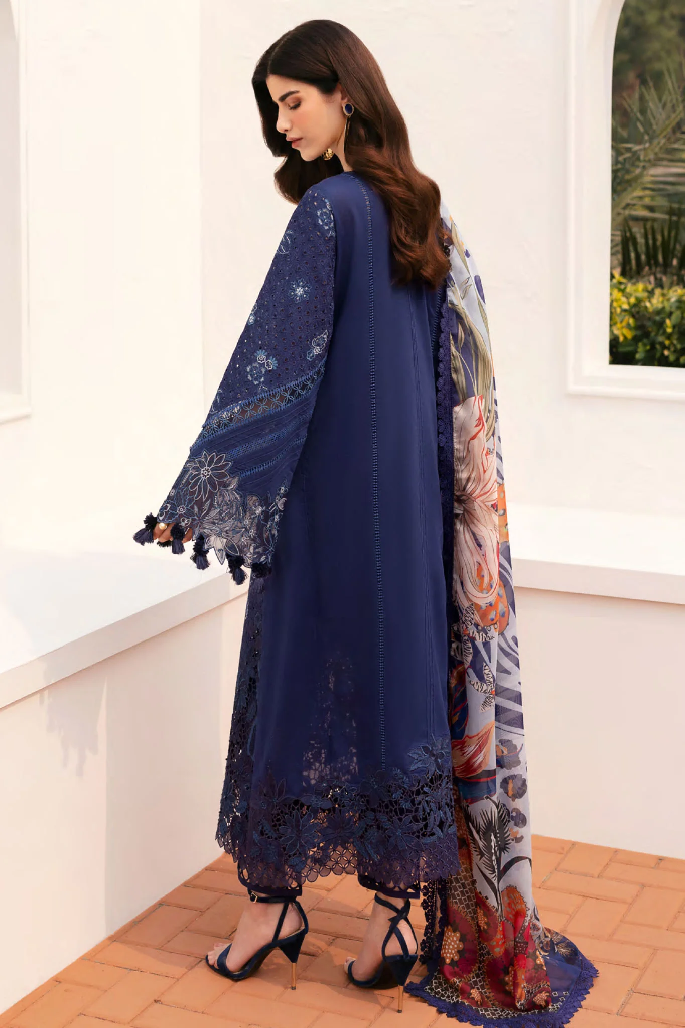 Baroque Unstitched 3 Piece Eid Lawn Suit-BEL-07 - Image 3