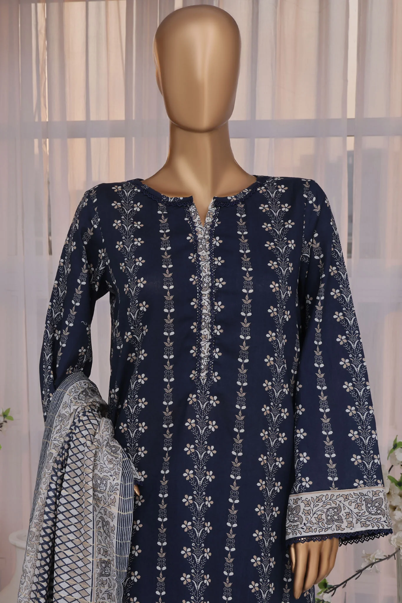 Bin Saeed Exclusive Printed Lawn With Farshi Shalwar Vol-03 Suit-SM-2128-Blue - Image 2