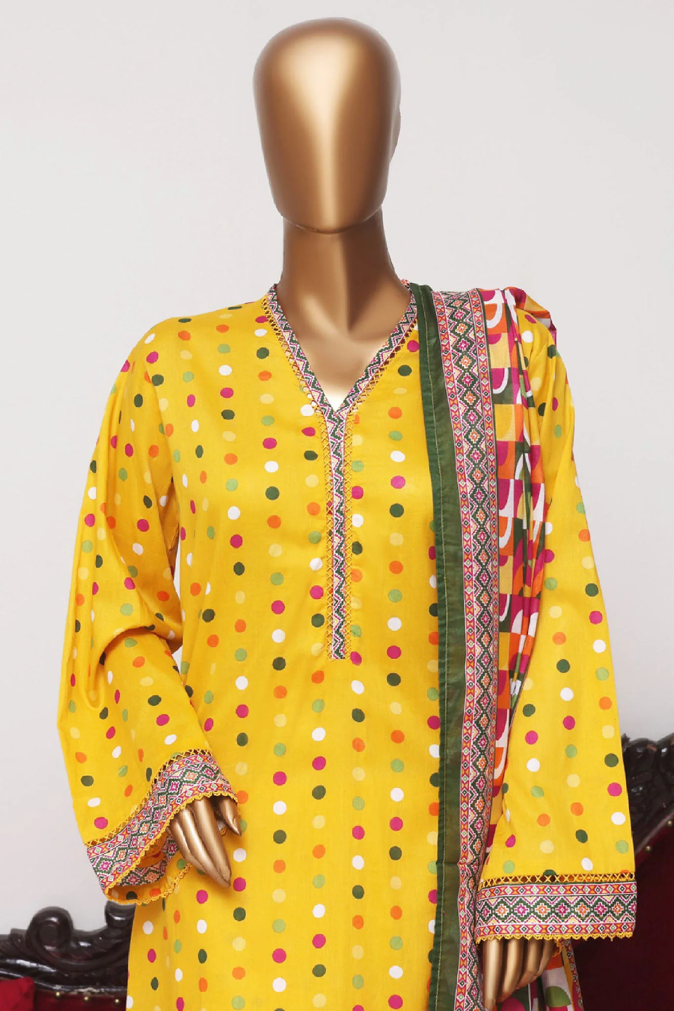 Bin Saeed Exclusive Printed Lawn With Farshi Shalwar Vol-04 Suit-NSM-2121-Yellow - Image 2