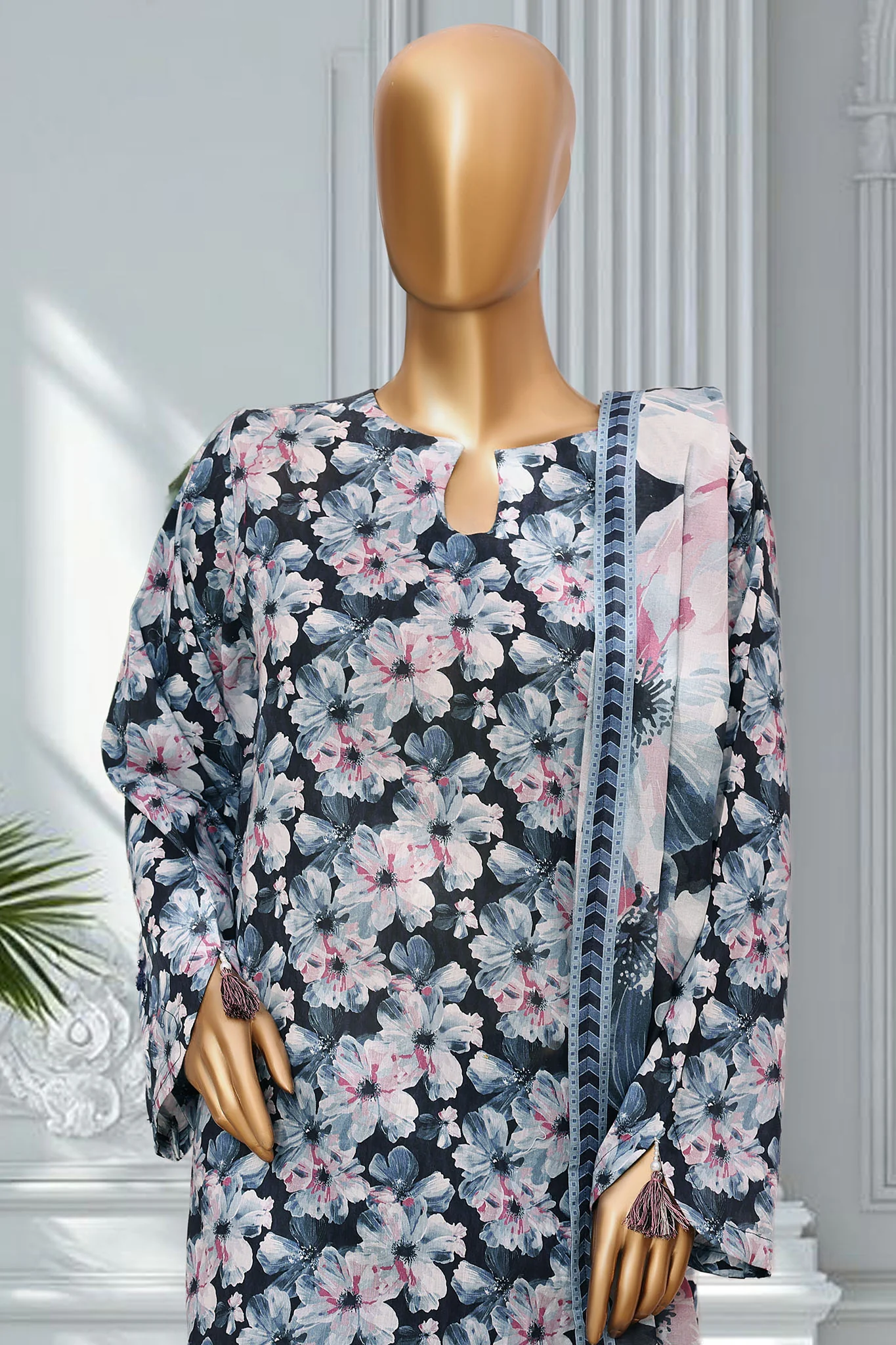 Bin Saeed Stitched 3 Piece Exclusive Printed Lawn Vol-02 Suit-LSM-2731 BLACK - Image 2