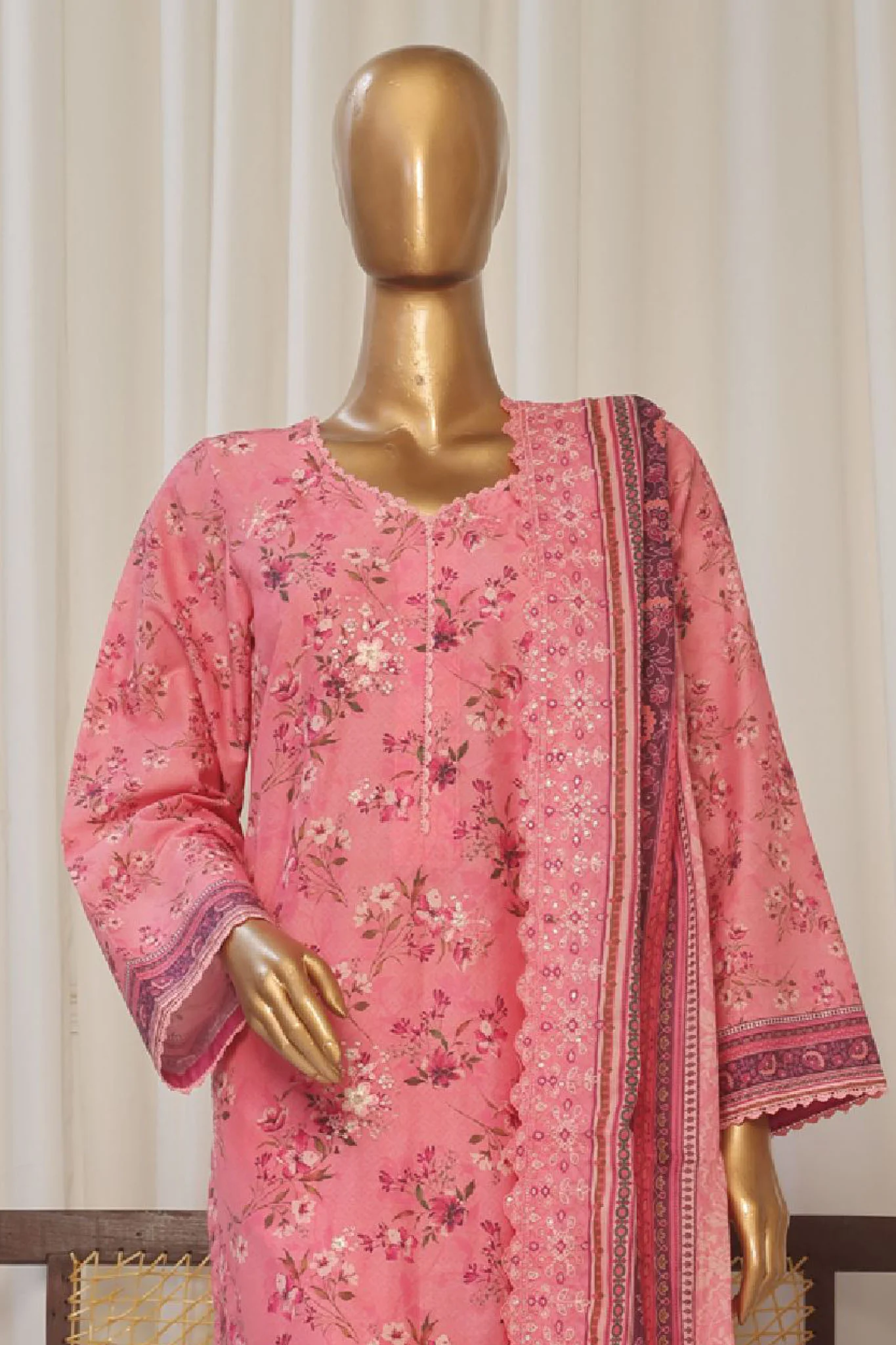Bin Saeed Stitched 3 Piece Exclusive Emb Lawn Suit-SM-1815-Pink - Image 2