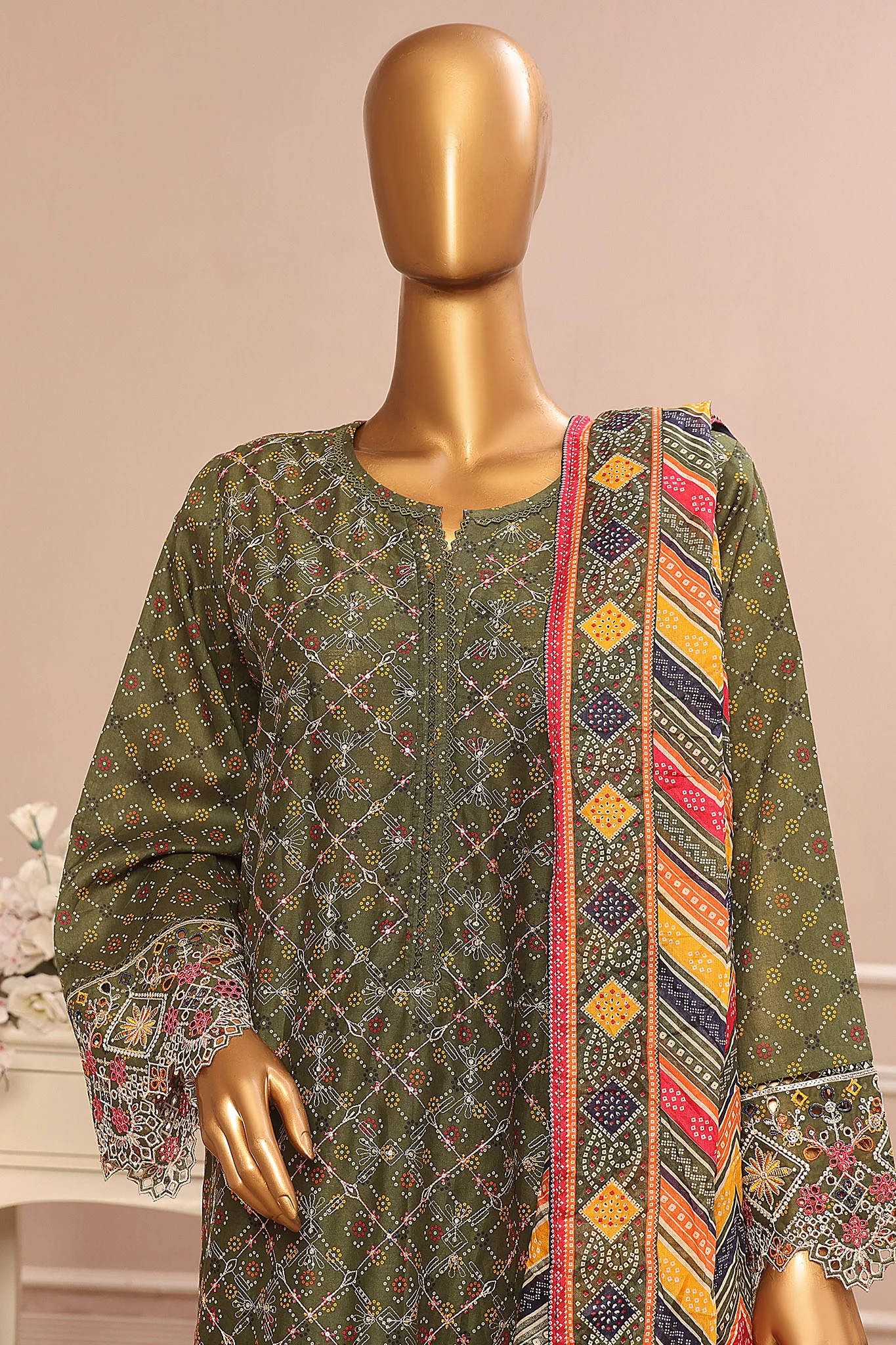 Bin Saeed Stitched 3 Piece Exclusive Emb Lawn Vol-02 Collection-SM-1578-Green - Image 2