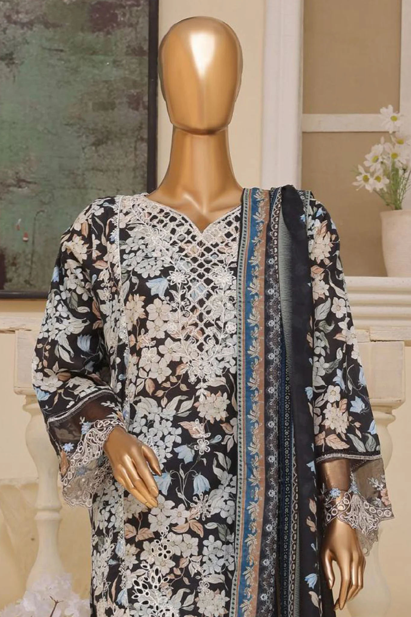 Bin Saeed Stitched 3 Piece Exclusive Emb Lawn Vol-03 Collection-SM-1691-Black - Image 2