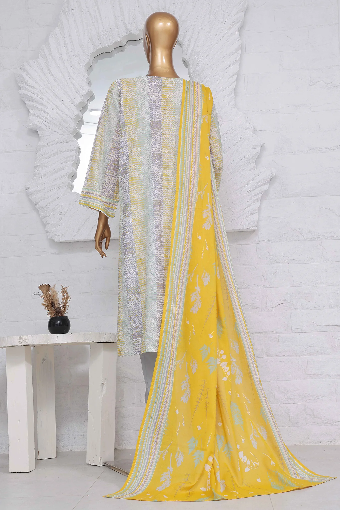 Bin Saeed Stitched 3 Piece Exclusive Printed Lawn Vol-02 Collection-SM-1383-Multi - Image 3