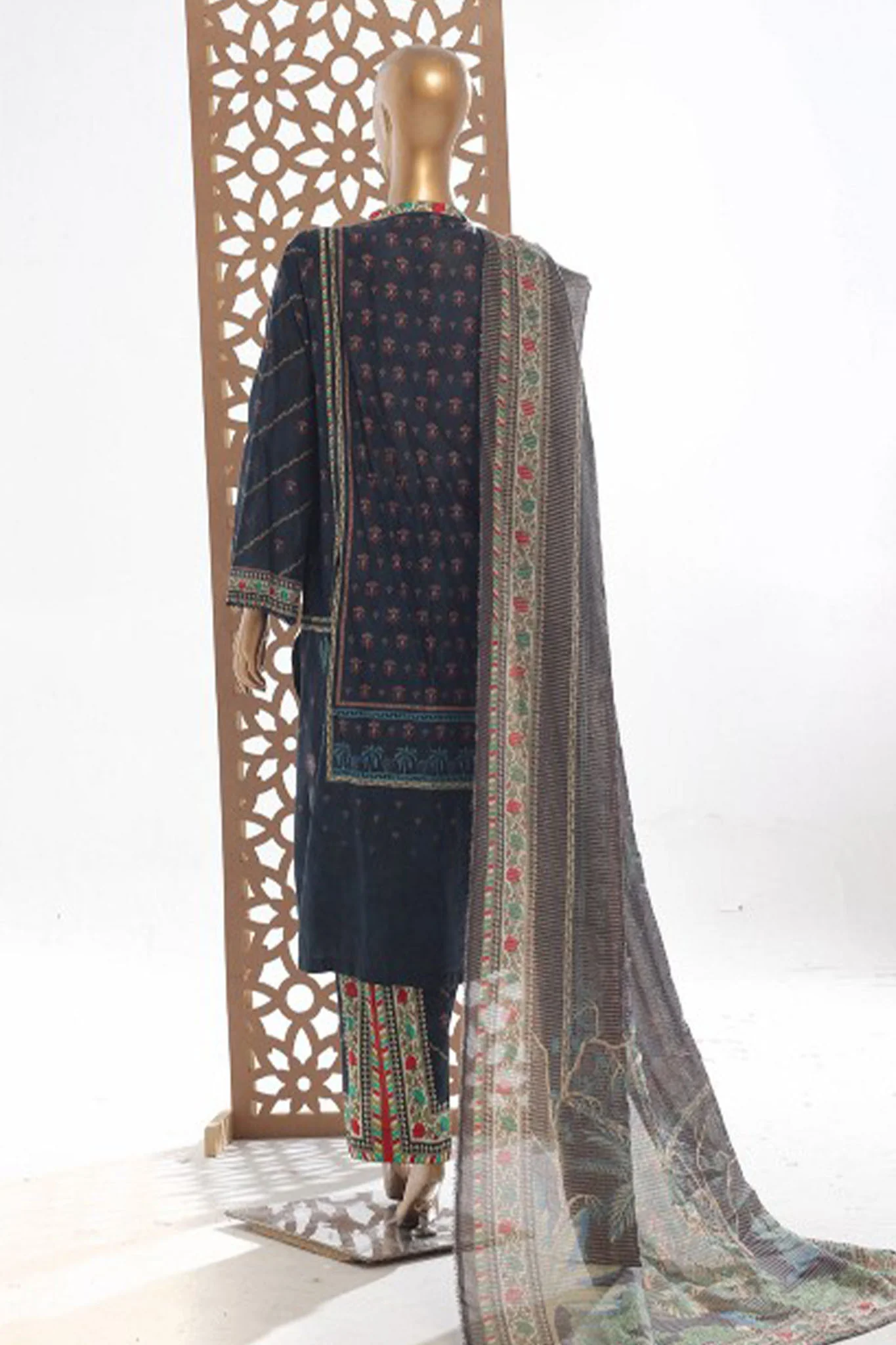 Bin Saeed Stitched 3 Piece Exclusive Printed Lawn Vol-03 Suit-SM-1848-Blue - Image 2