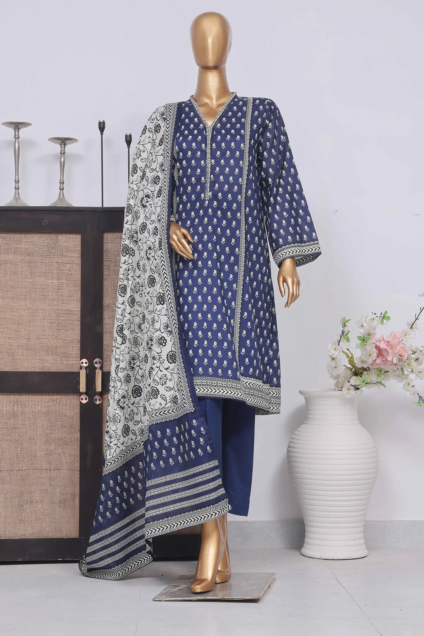 Bin Saeed Stitched 3 Piece Exclusive Printed Lawn Vol-04 Collection-SM-1373-Blue