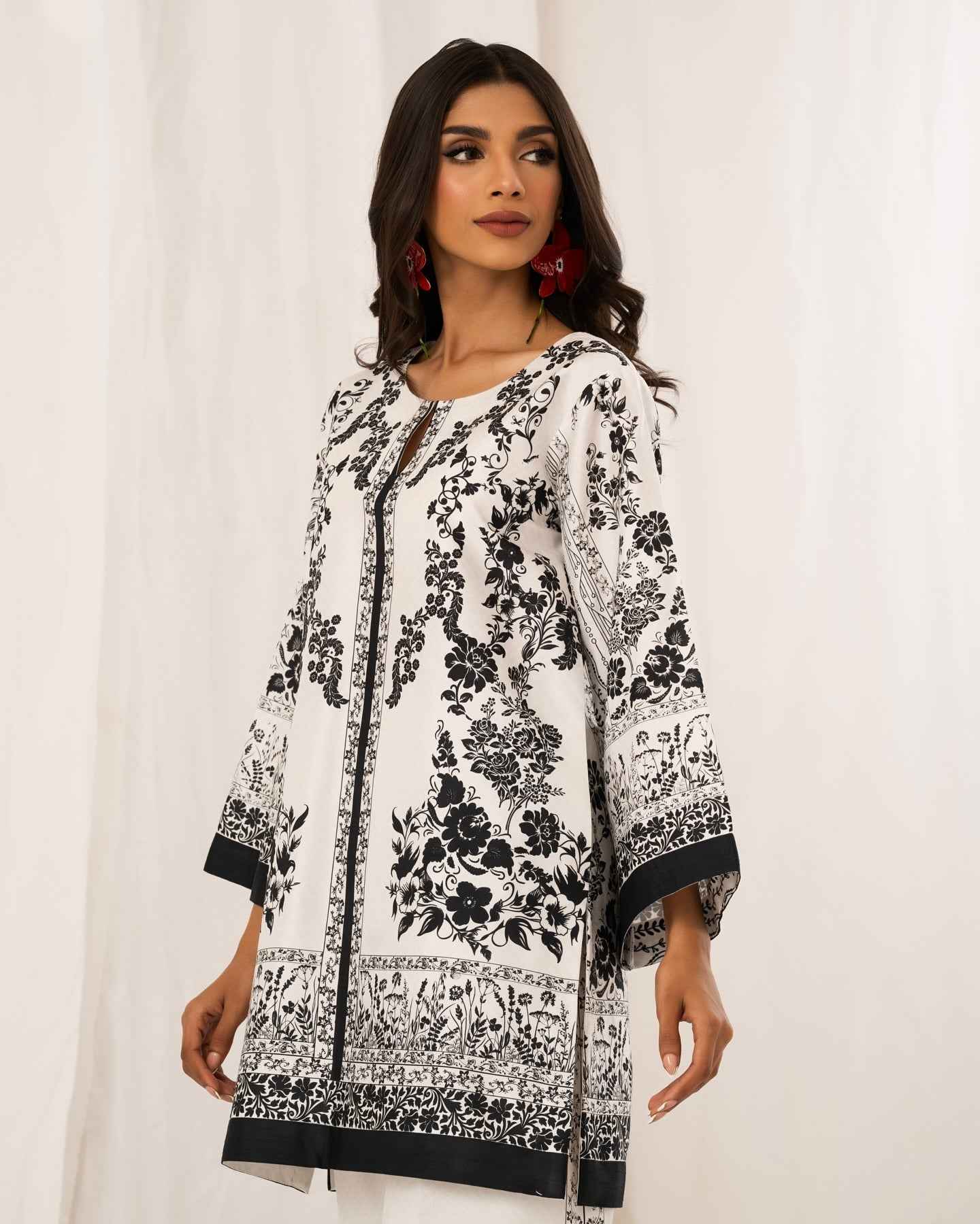 Brandlo PK Black & White Floral Printed 2-Piece Suit Y 114 - Image 3