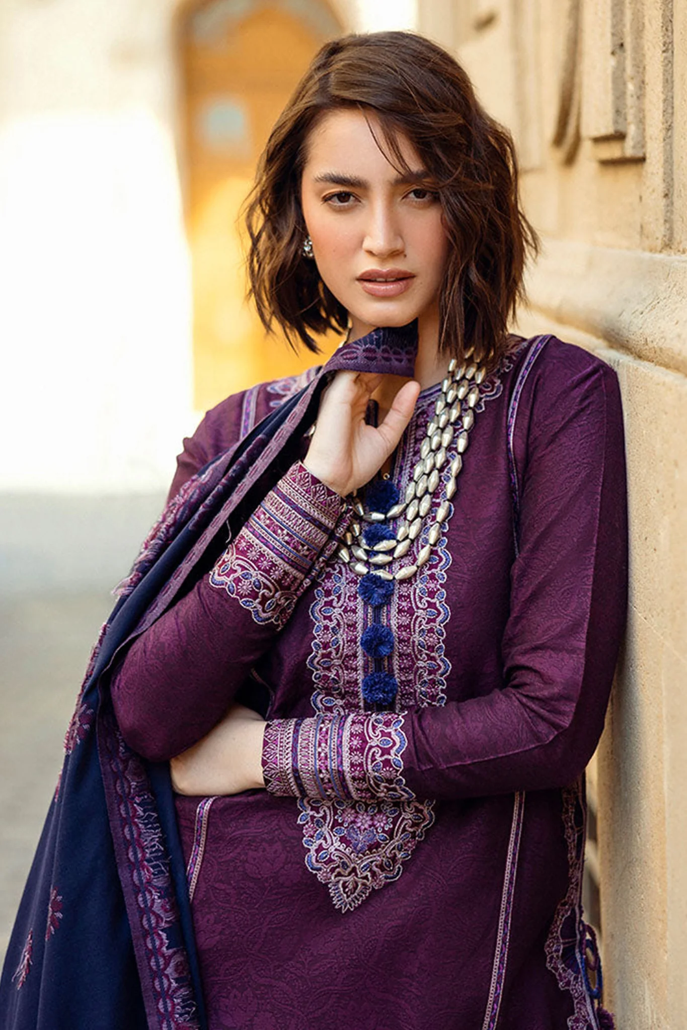 Broadway By Mushq Unstitched 3 Piece Winter Suit-MWI-09-Endless Passion - Image 2