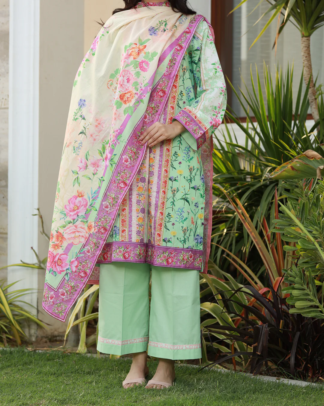 Chameli Studio-Colors of Confidence Lawn Digital Print 3 Piece Unstitched Suit-WRTS-0005 - Image 4
