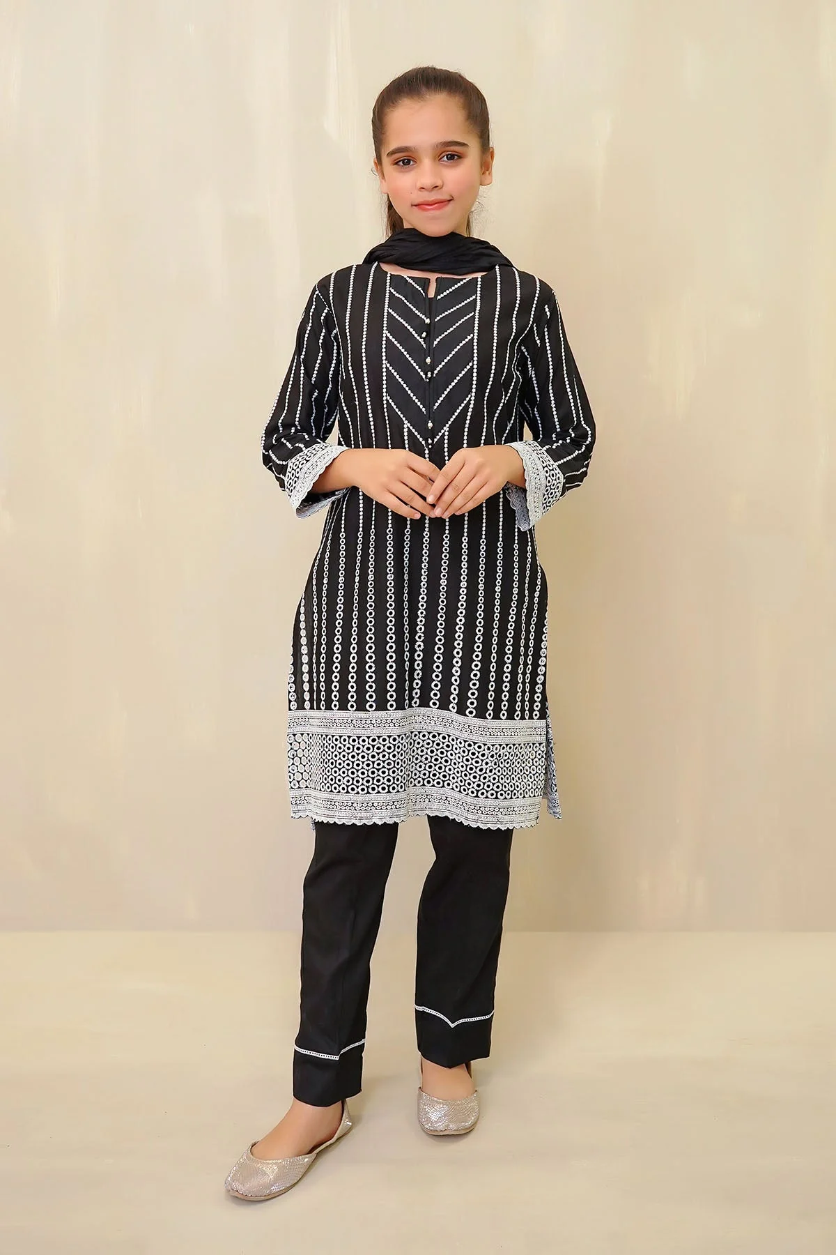 Ochre Clothing Chickankari Embroidered 3 Pc Suit