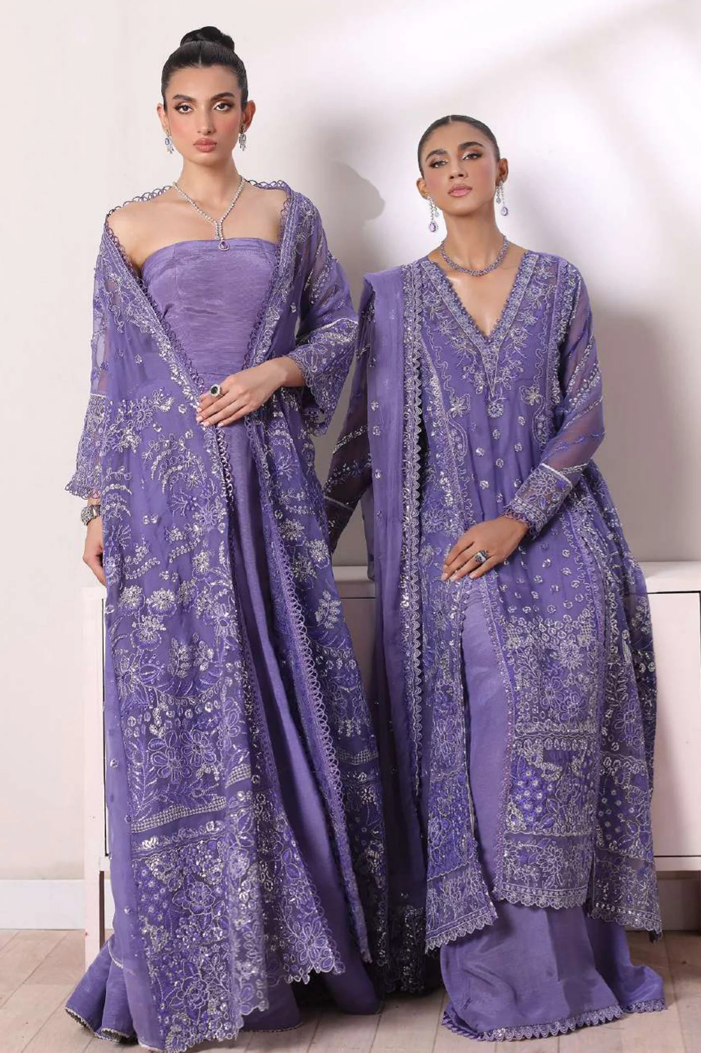Chiffon De Luxe By Noor Saadia Asad Unstitched 3 Piece Luxury Formals Suit-D-02-Indira - Image 3