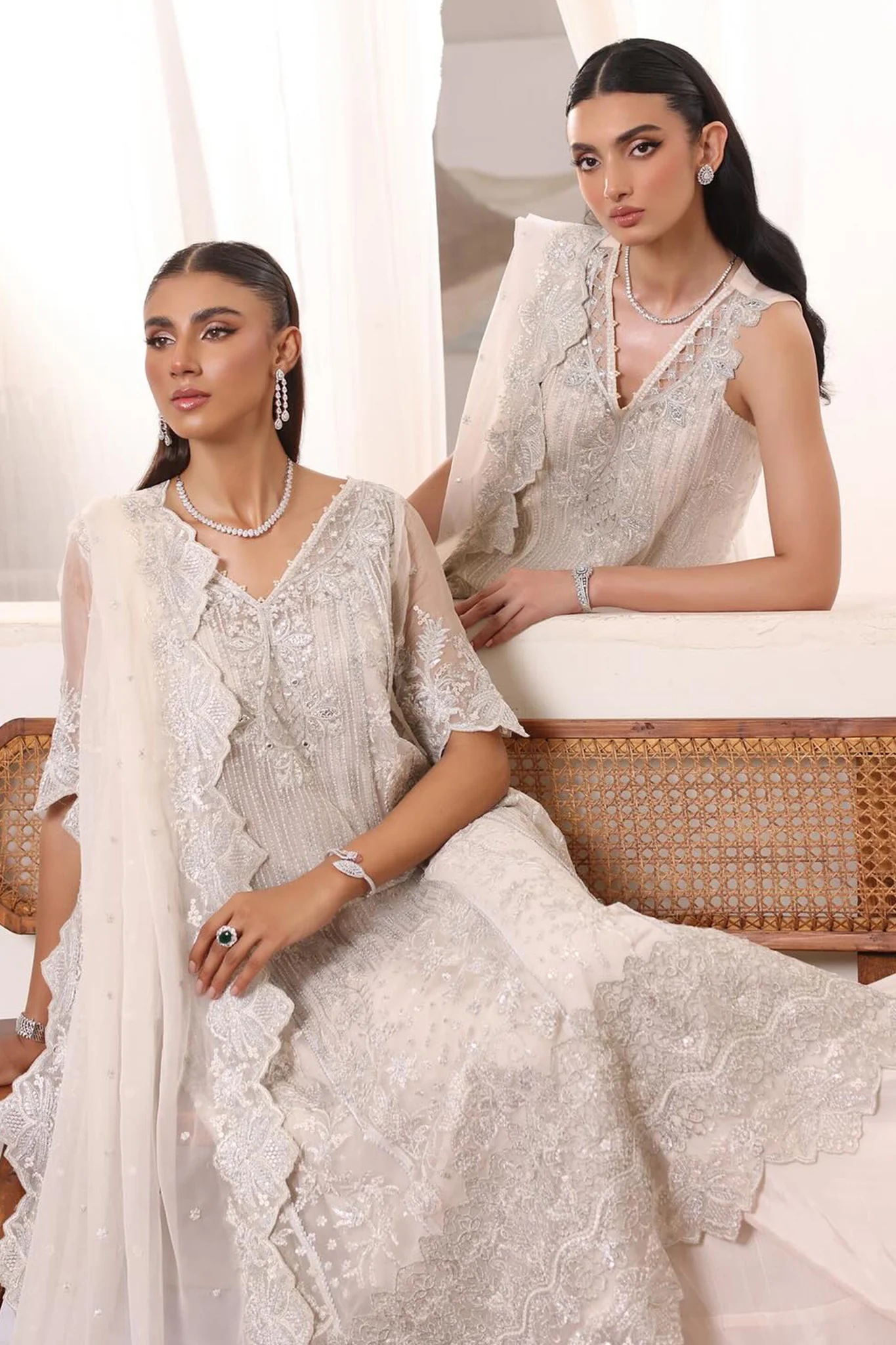 Chiffon De Luxe By Noor Saadia Asad Unstitched 3 Piece Luxury Formals Suit-D-05-Seliel - Image 4