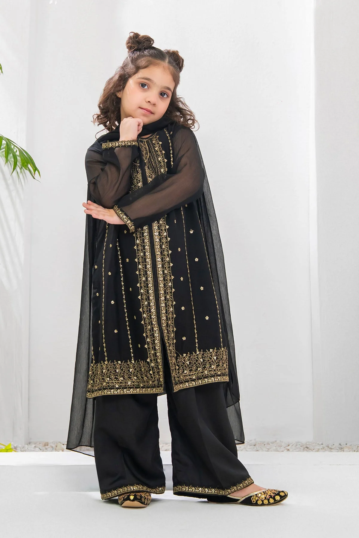 Ochre Clothing Chiffon Embroidered 3 Pc Suit-INCF-40
