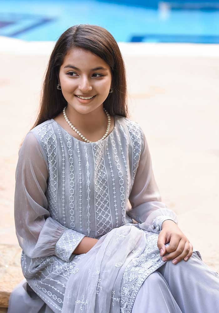 Ochre Clothing Chiffon Embroidered 3 Pc Suit - Image 4