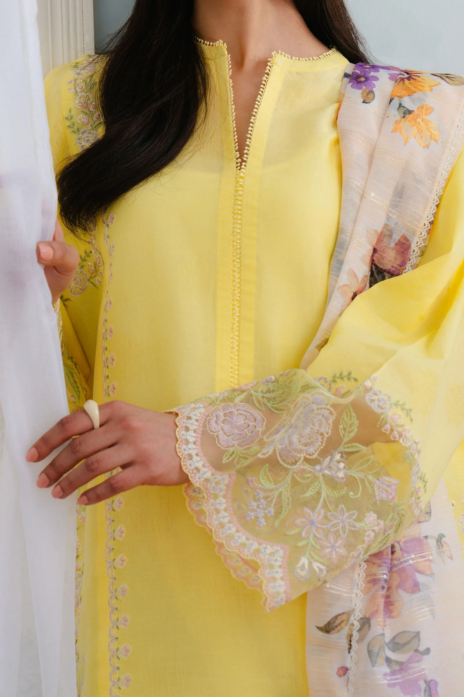 Coco By Zara Shah Jahan Unstitched 3 Piece Summer Lawn Suit-08-A-Meadow - Image 3