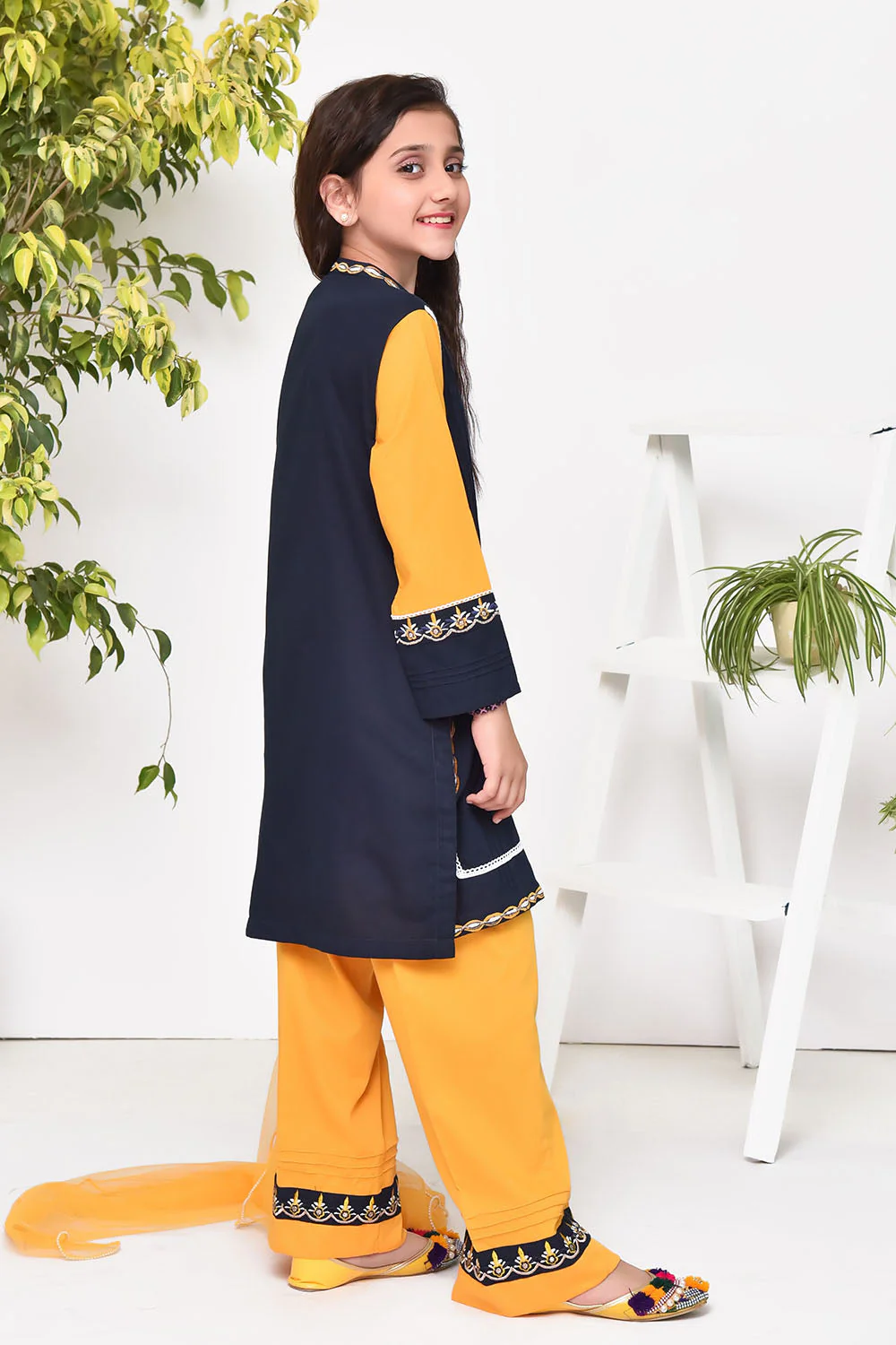 Ochre Clothing Cotton Embroidered 3 Pc Suit - Image 4