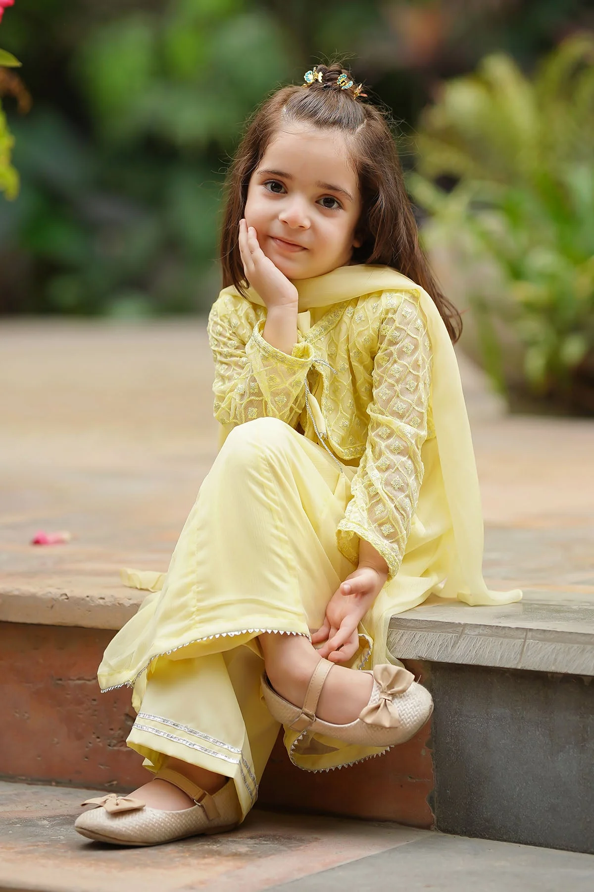 Ochre Clothing Chiffon Embroidered 3 Pc Suit - Image 3