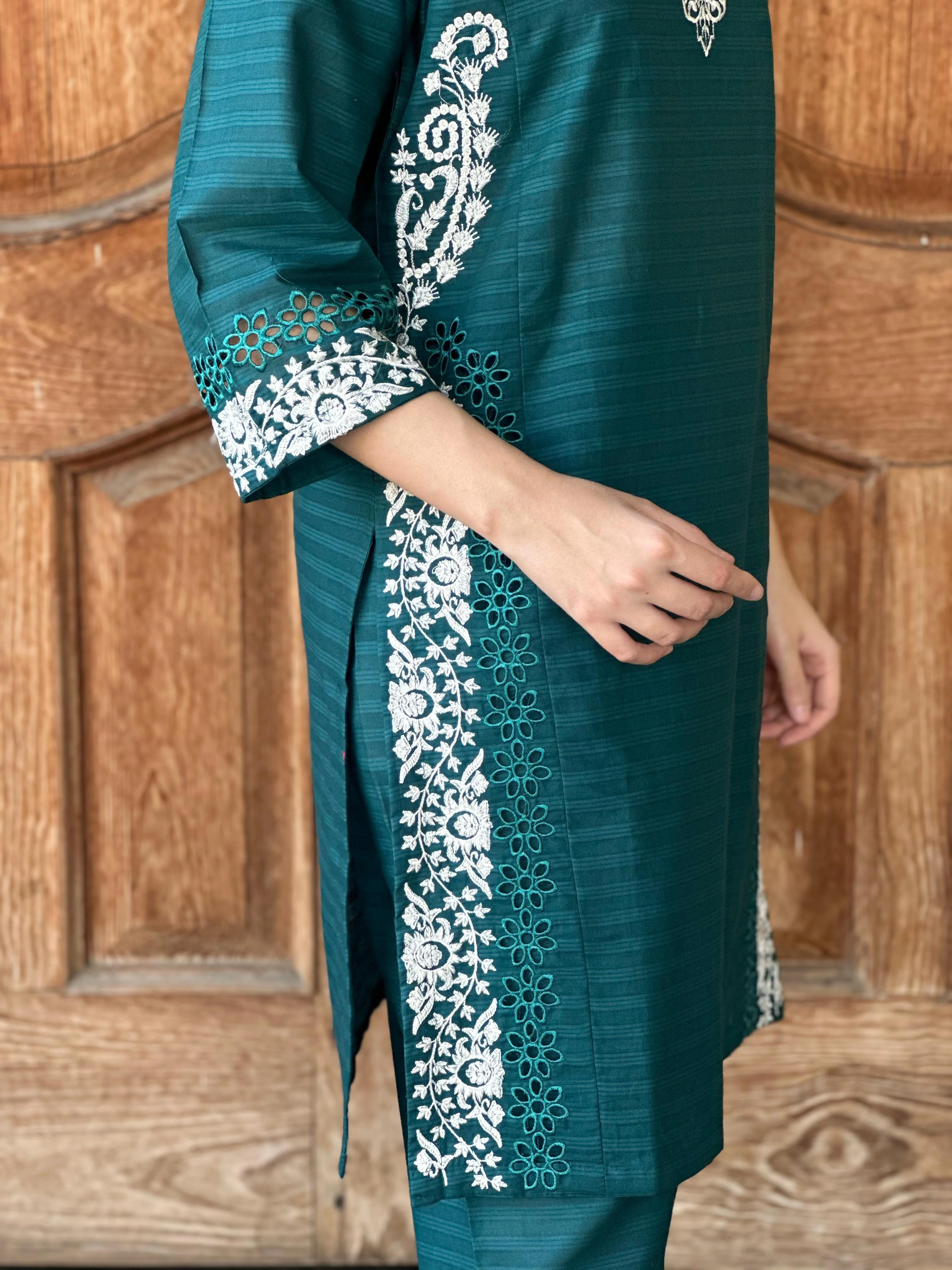 Zaib E Hoor Cutwork Stitched 2p Suit - Image 2