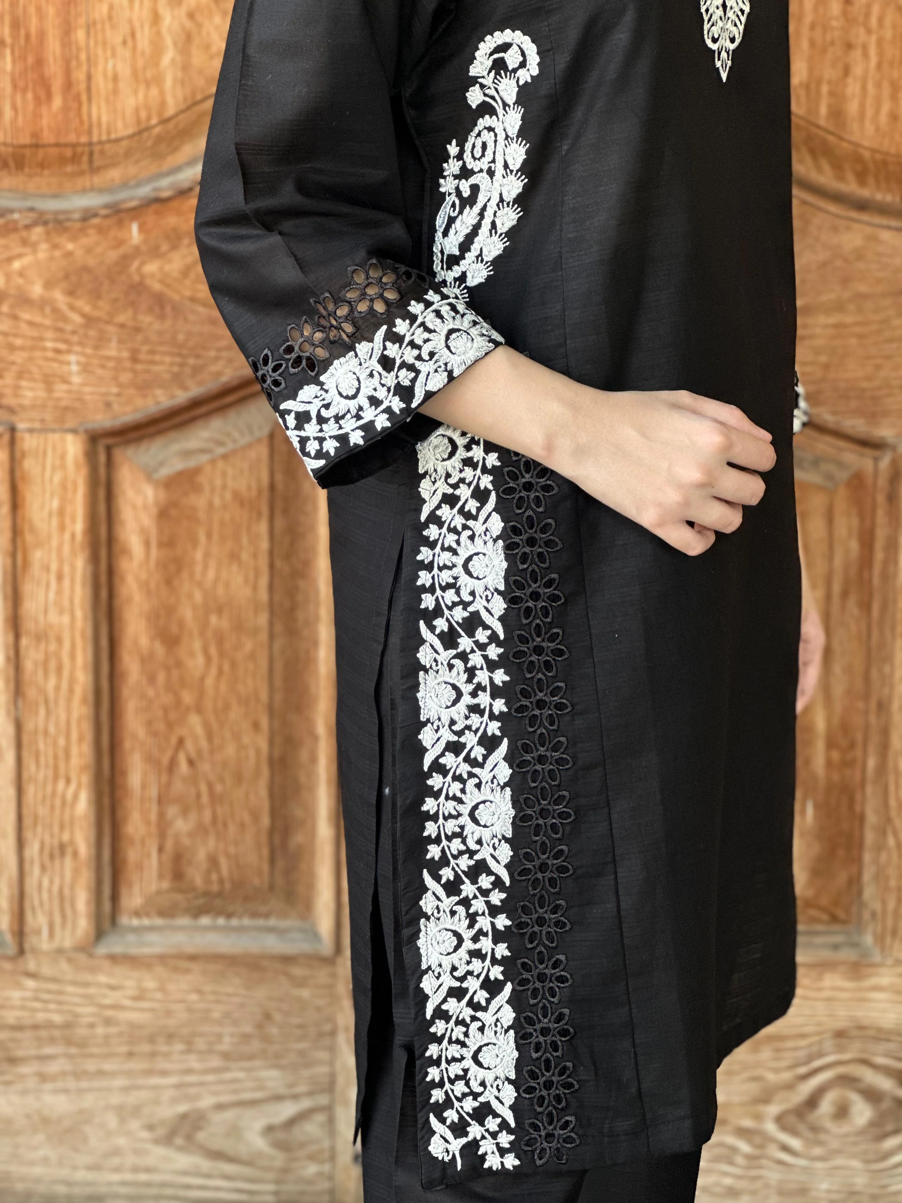 Zaib E Hoor Cutwork Stitched 2p Suit - Image 7