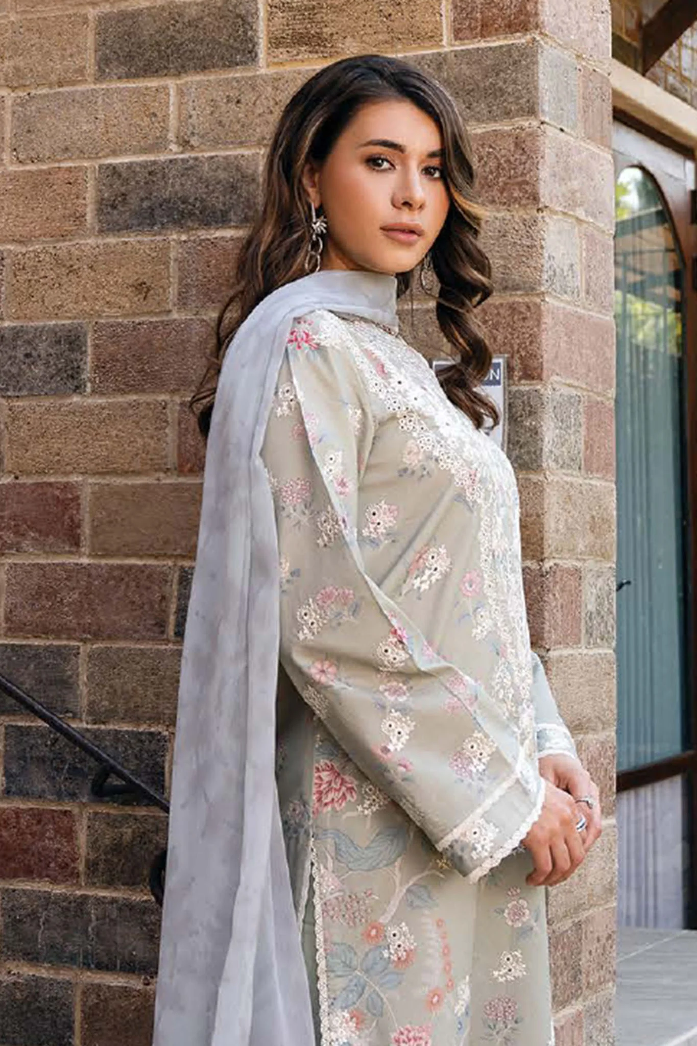 Damask By Afrozeh Unstitched 3 Piece Summer Edit Collection-AL-09-B-Maelis - Image 2