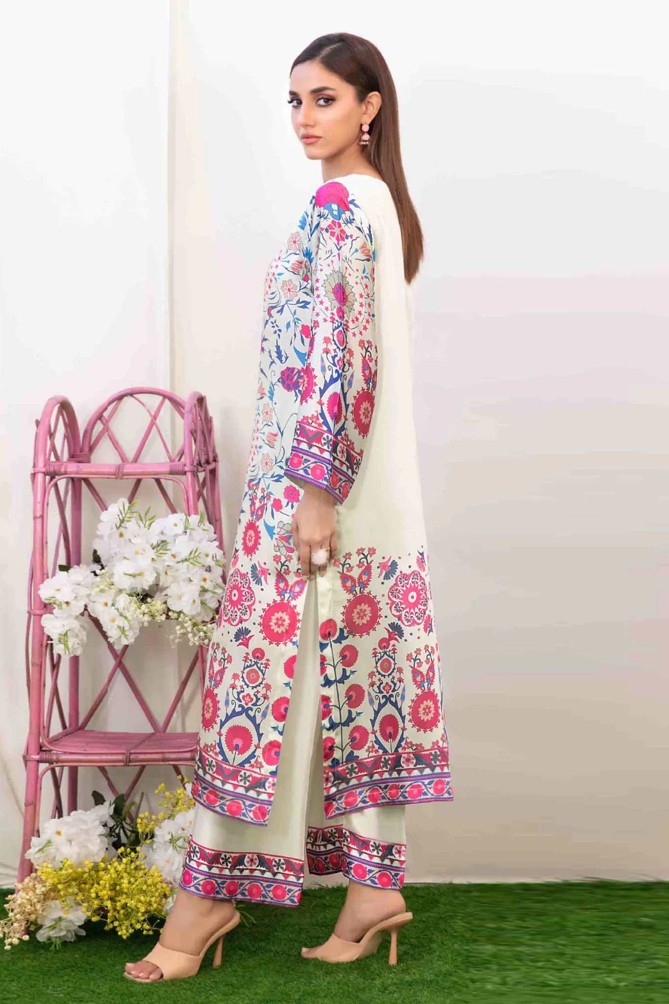 Damask By Tawakkal Stitched 2 Piece Digital Print Silk Collection-D-5207-Multi - Image 3
