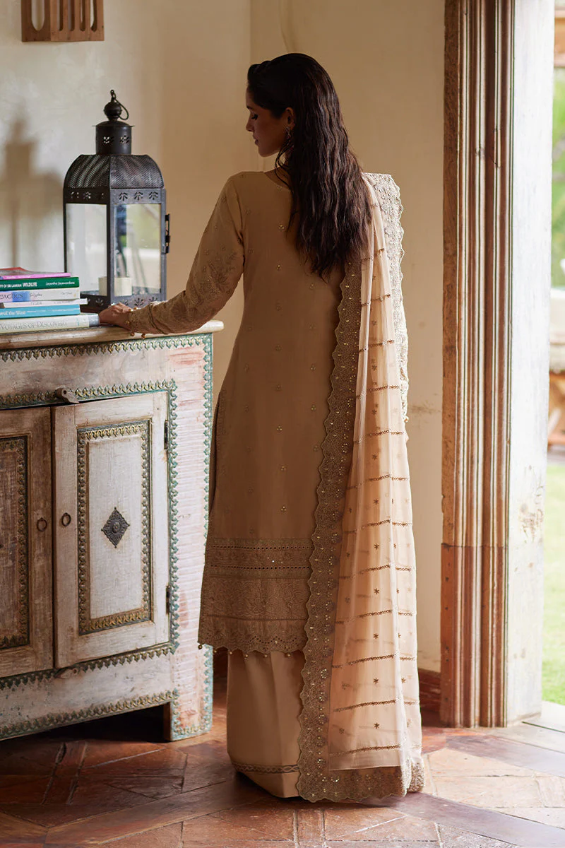 Gulaal Unstitched 3 Piece Luxury Lawn Suit-Daphne - Image 9