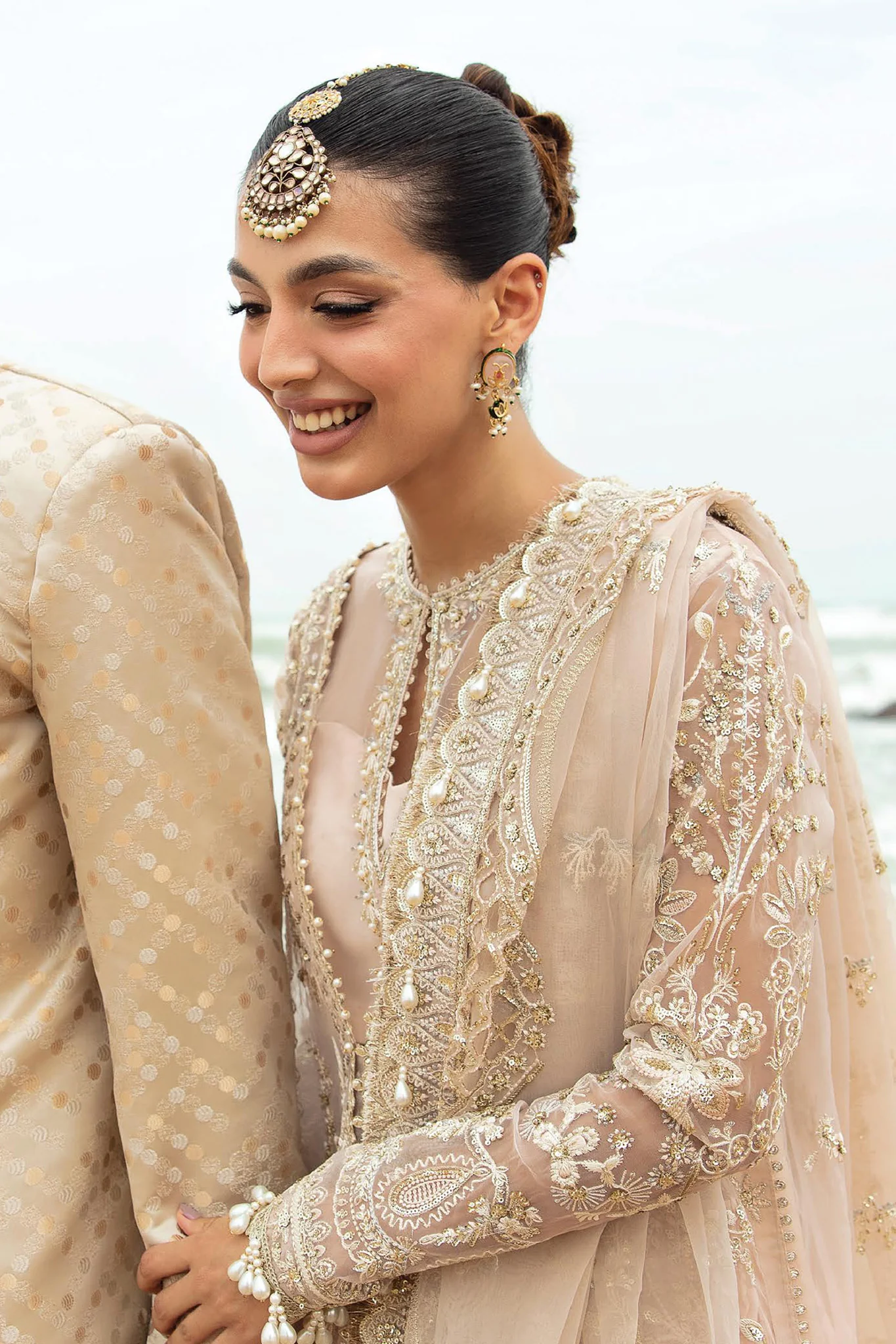 Dastangoi By Afrozeh Unstitched 3 Piece Luxury Formals Suit-AWE-05-Shahnoor - Image 2