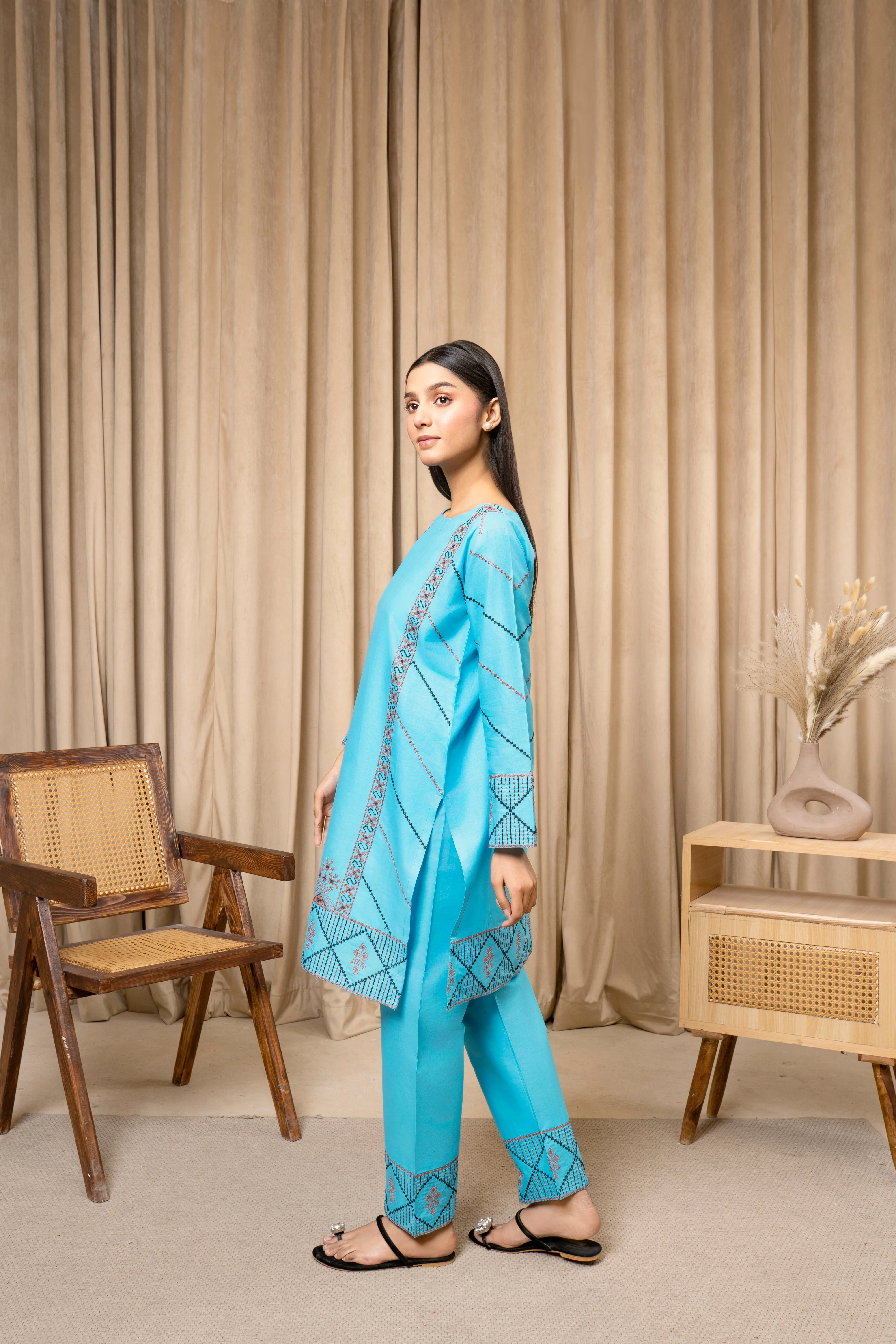 Zoya Zafar Stitched 2 Piece Cotton Suit-DASTOOR - Image 2