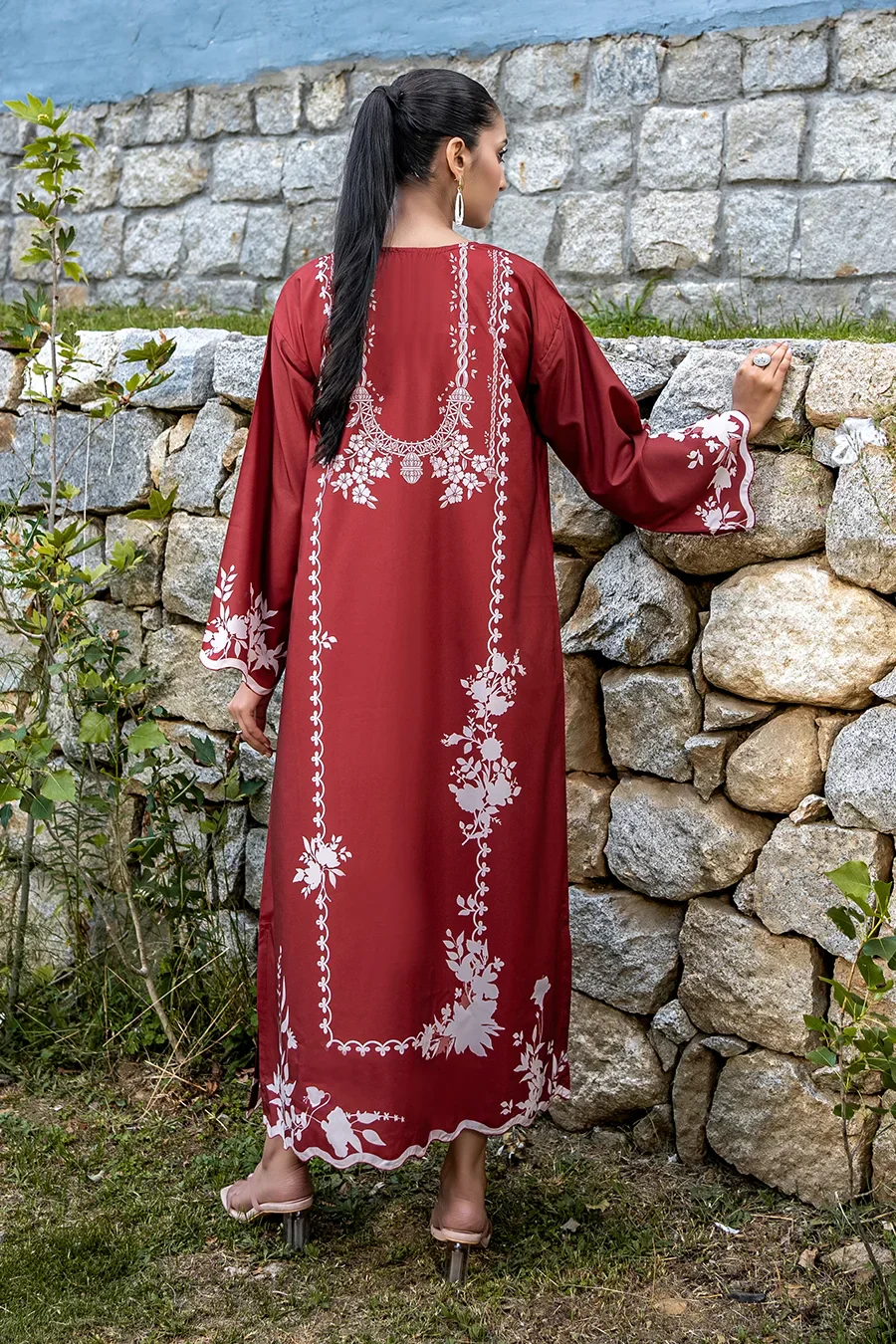 Dhaga Stitched Kaftan Suit-MYRA - Image 3