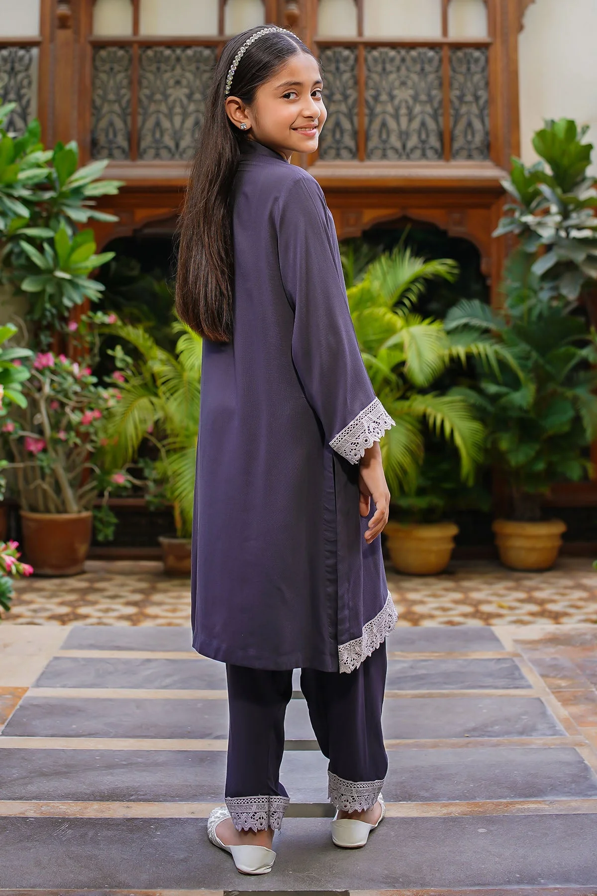 Ochre Clothing Rod Silk Embellished 2 Pc Suit - Image 4