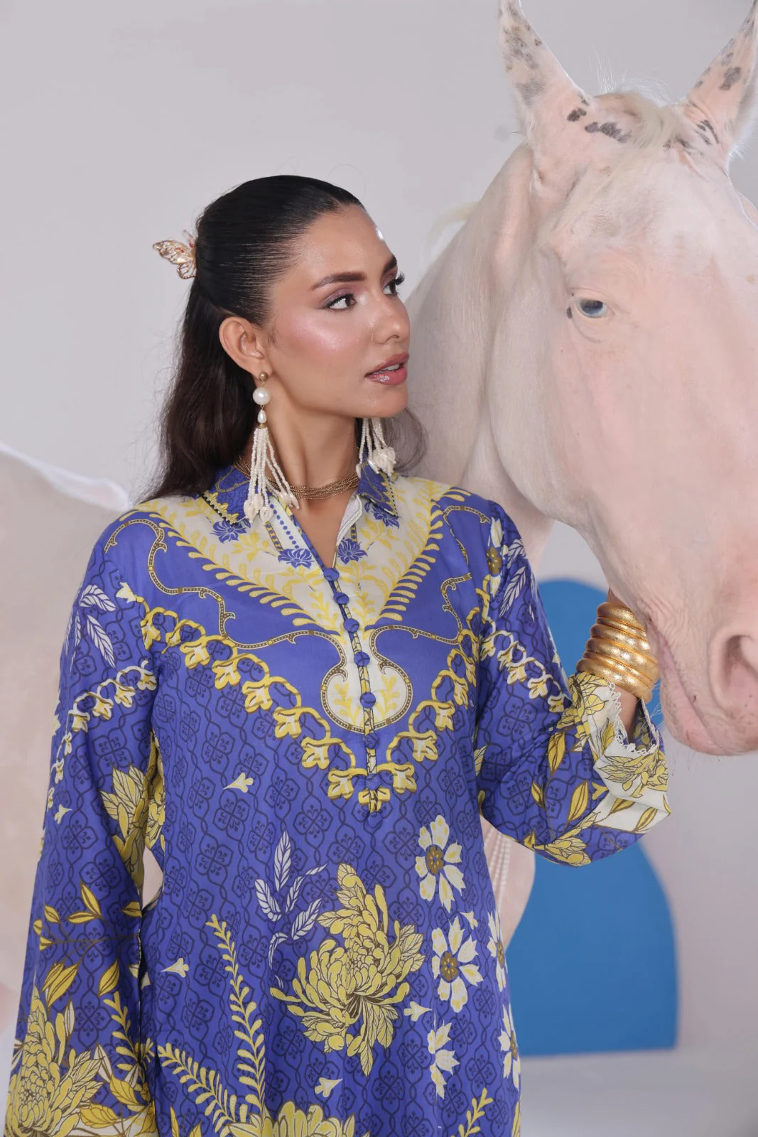 Working Women By Dr Haris Unstitched 2 Piece Lawn Vol-2 Collection-WWD-012 - Image 4